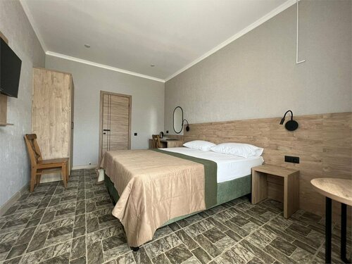 2-х. местный  "Стандарт" с выходом к  4 термальным бассейнам