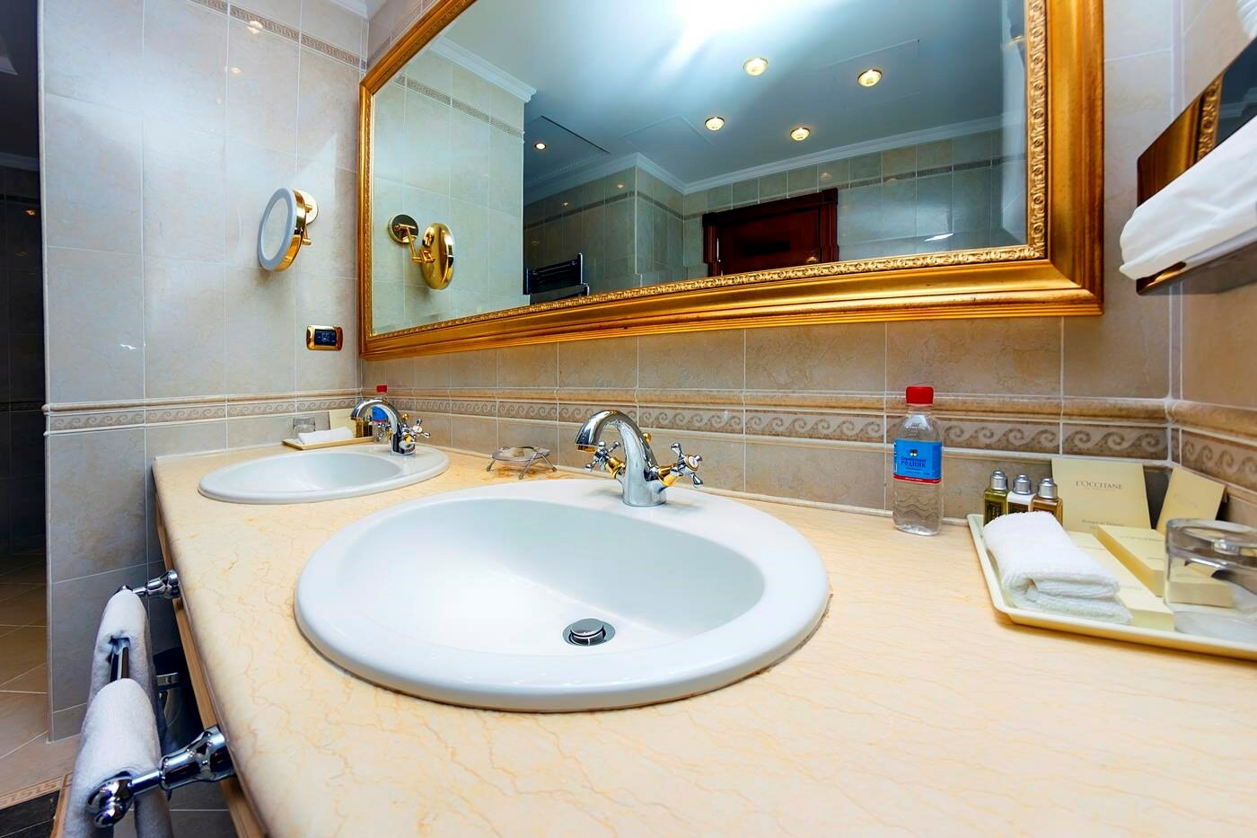 Люкс угловой