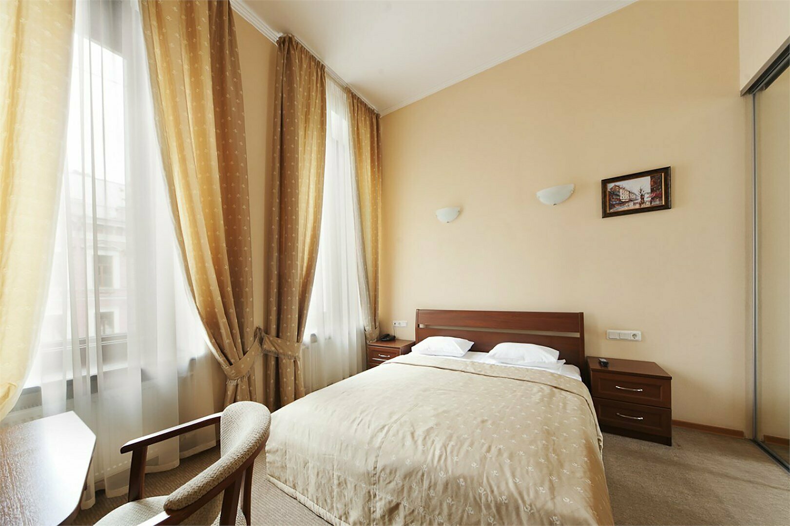 Стандартный номер с двуспальной кроватью