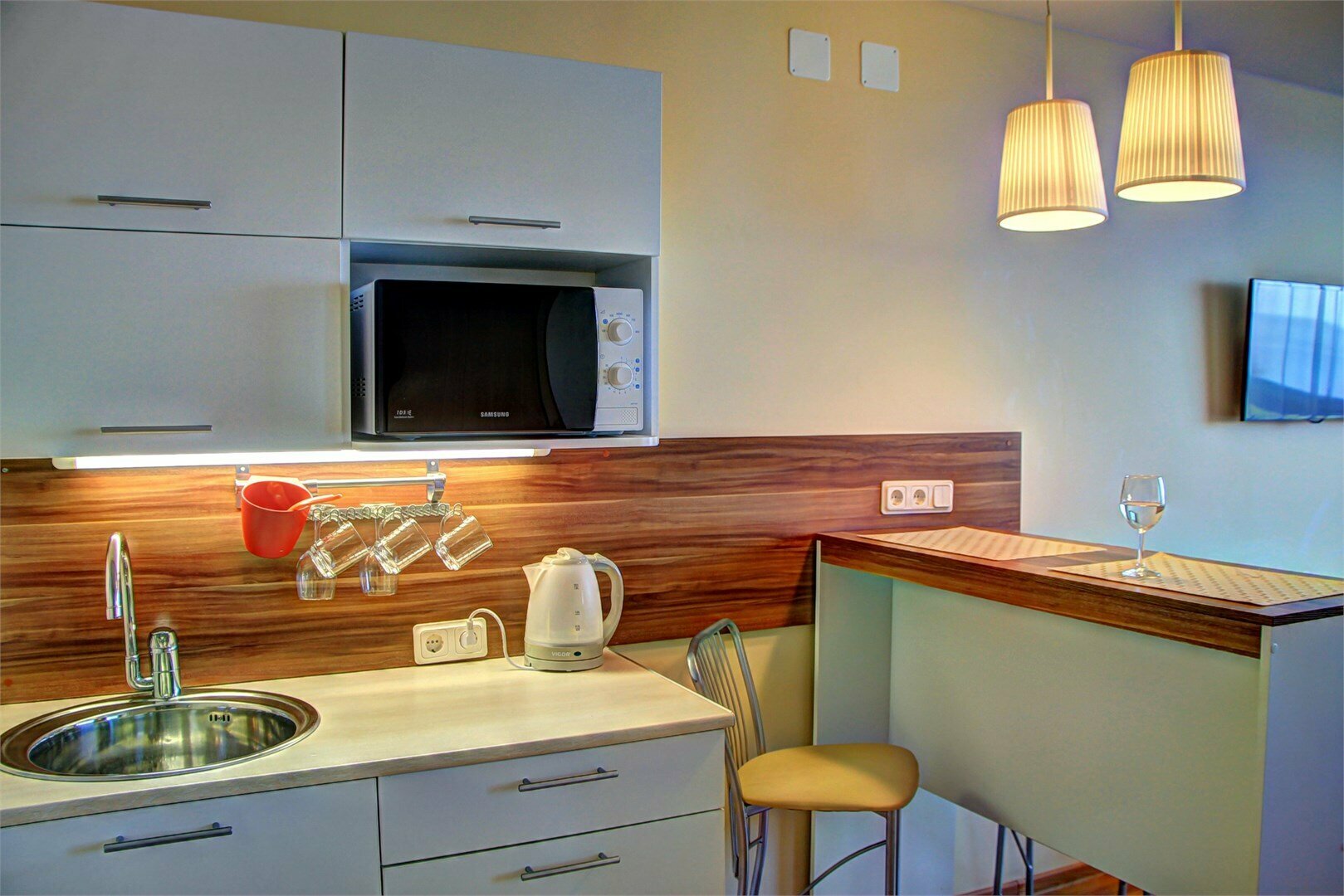 Номер-студия с видом в сторону леса