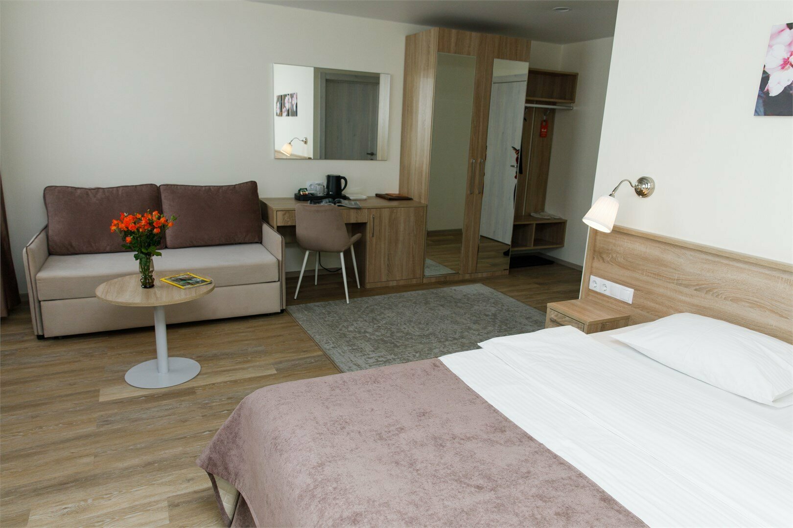 Семейный номер с видом в сторону залива