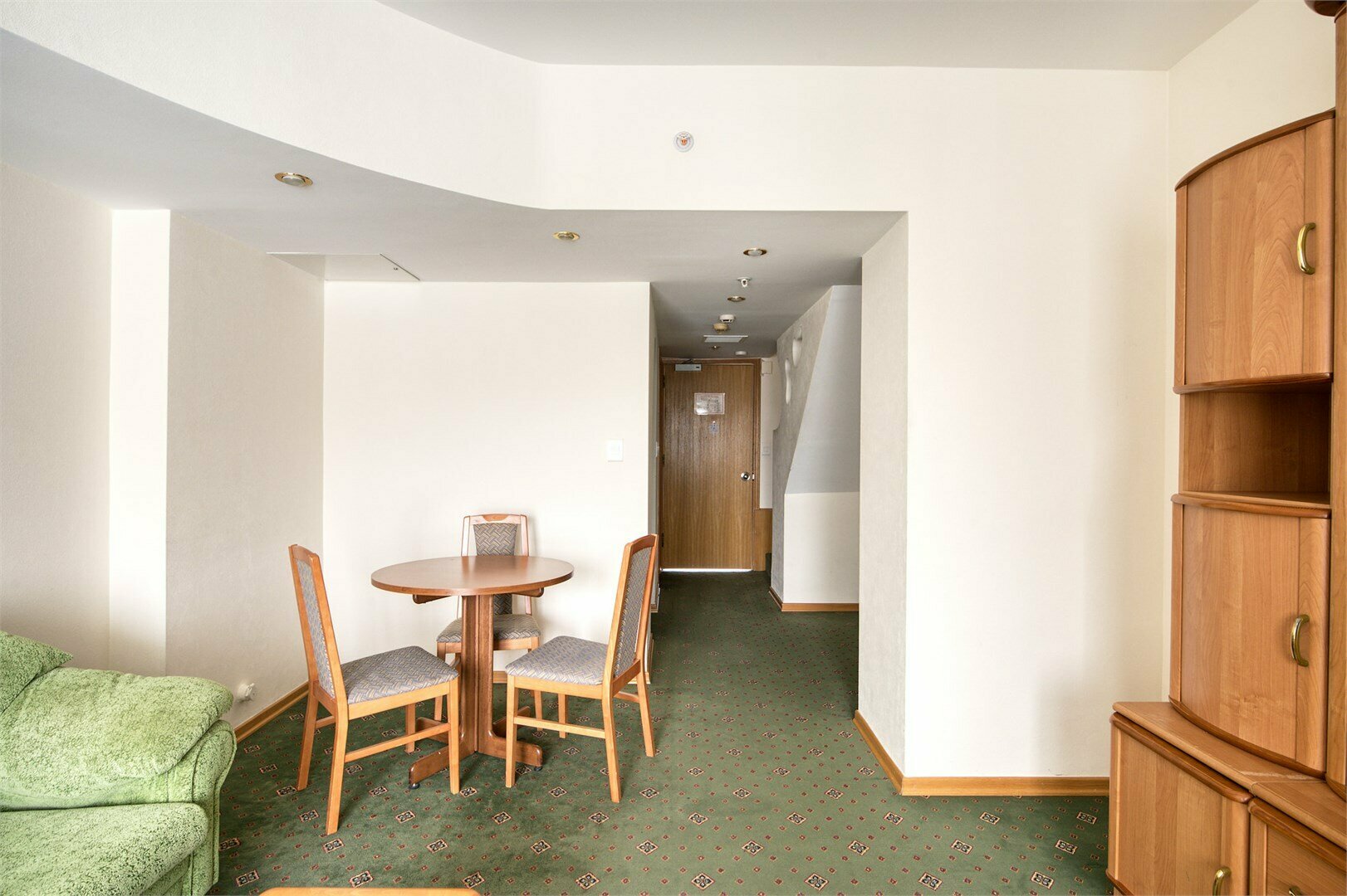 Апартаменты двухуровневые Стандарт (TWIN) без плиты