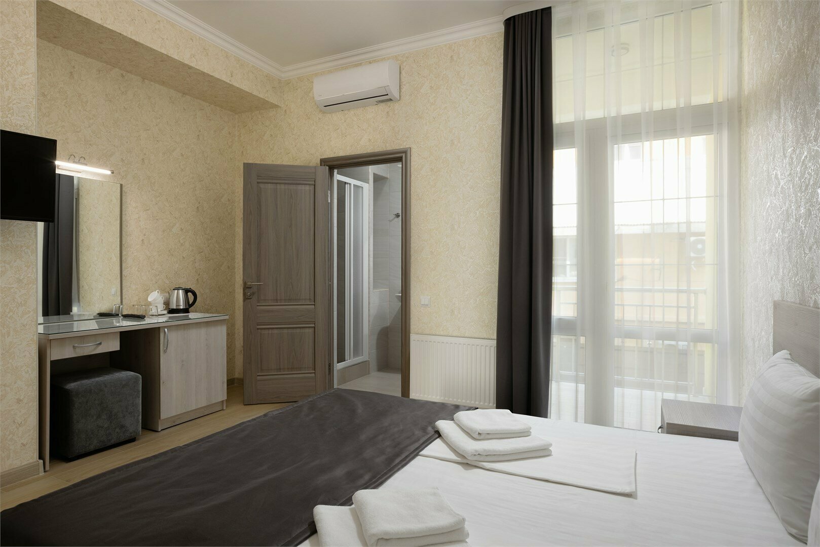 Семейный номер с балконом