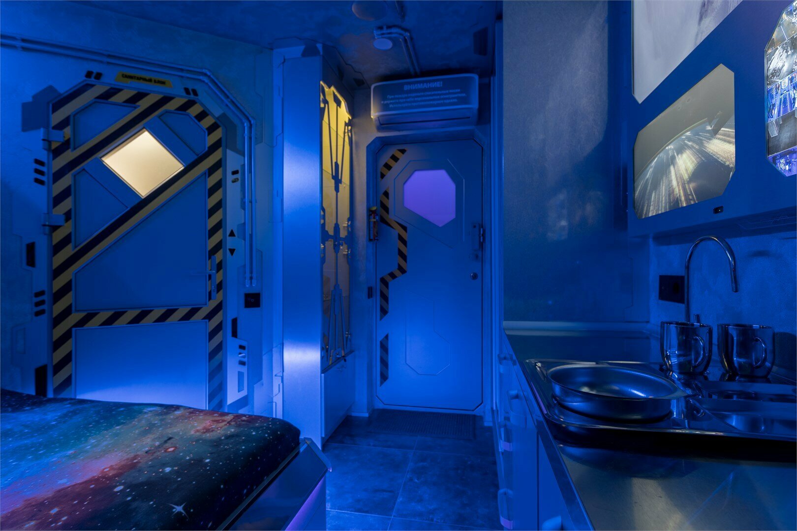 Двухместный номер с одной большой кроватью