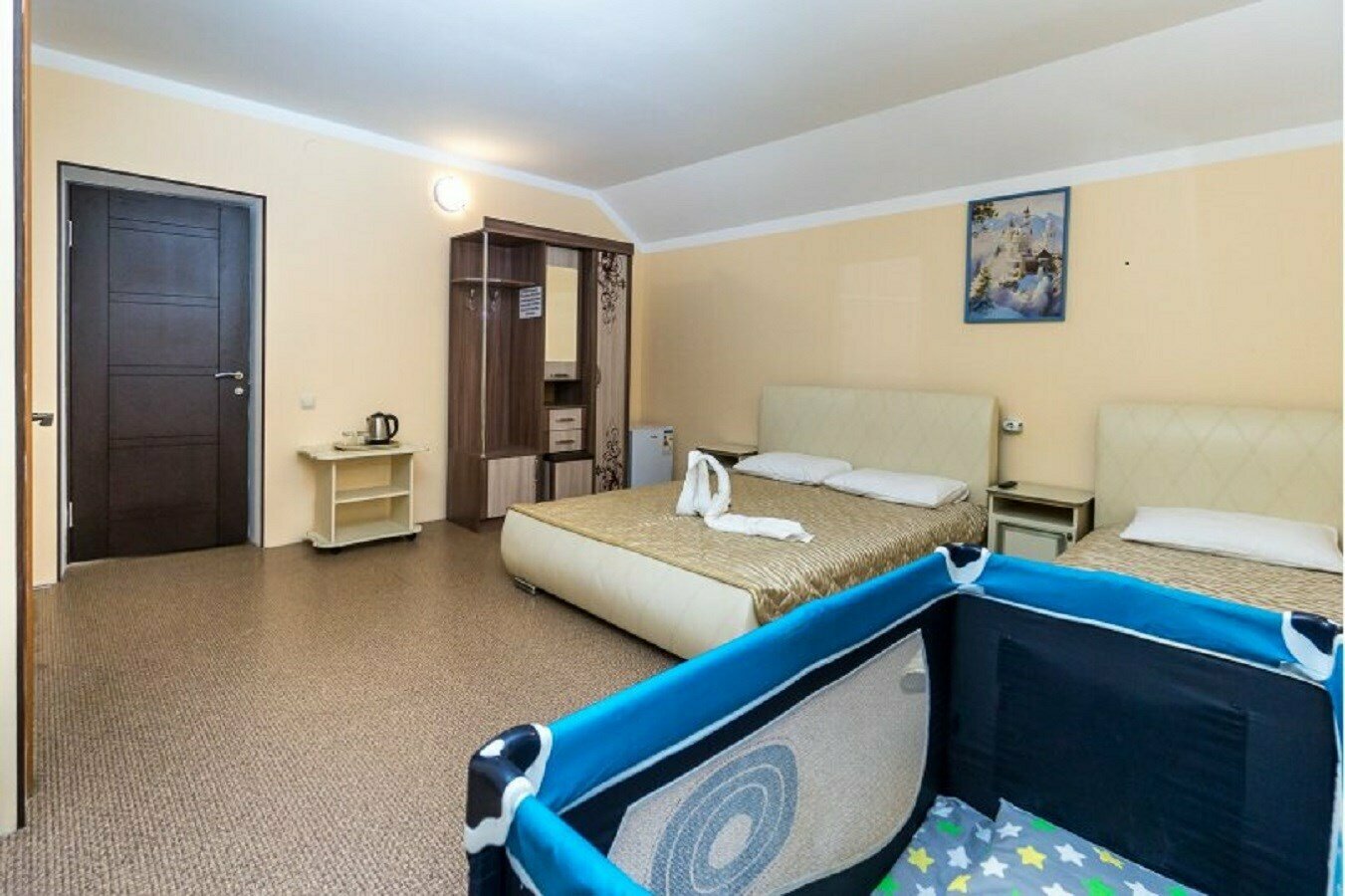 семейный (3 основных + 2 дополнительных)