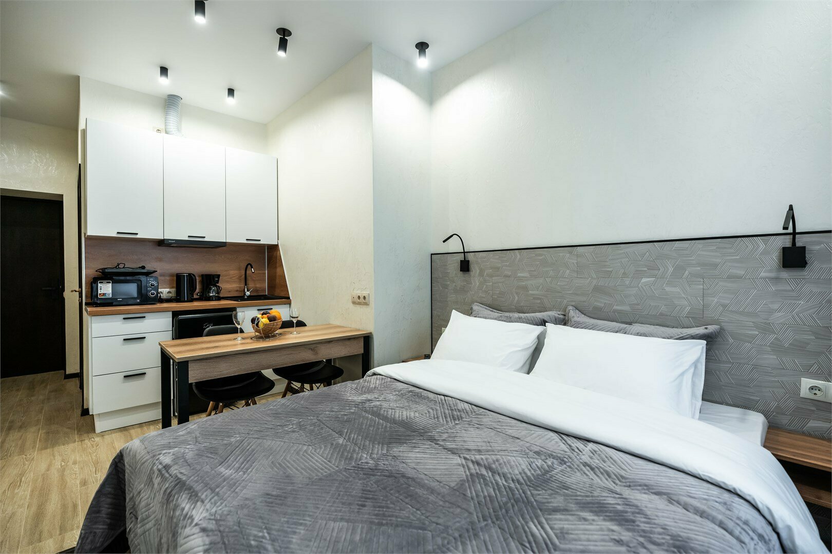 Апартаменты №2 Лесной пр-т д.13 Бесконтактное заселение!