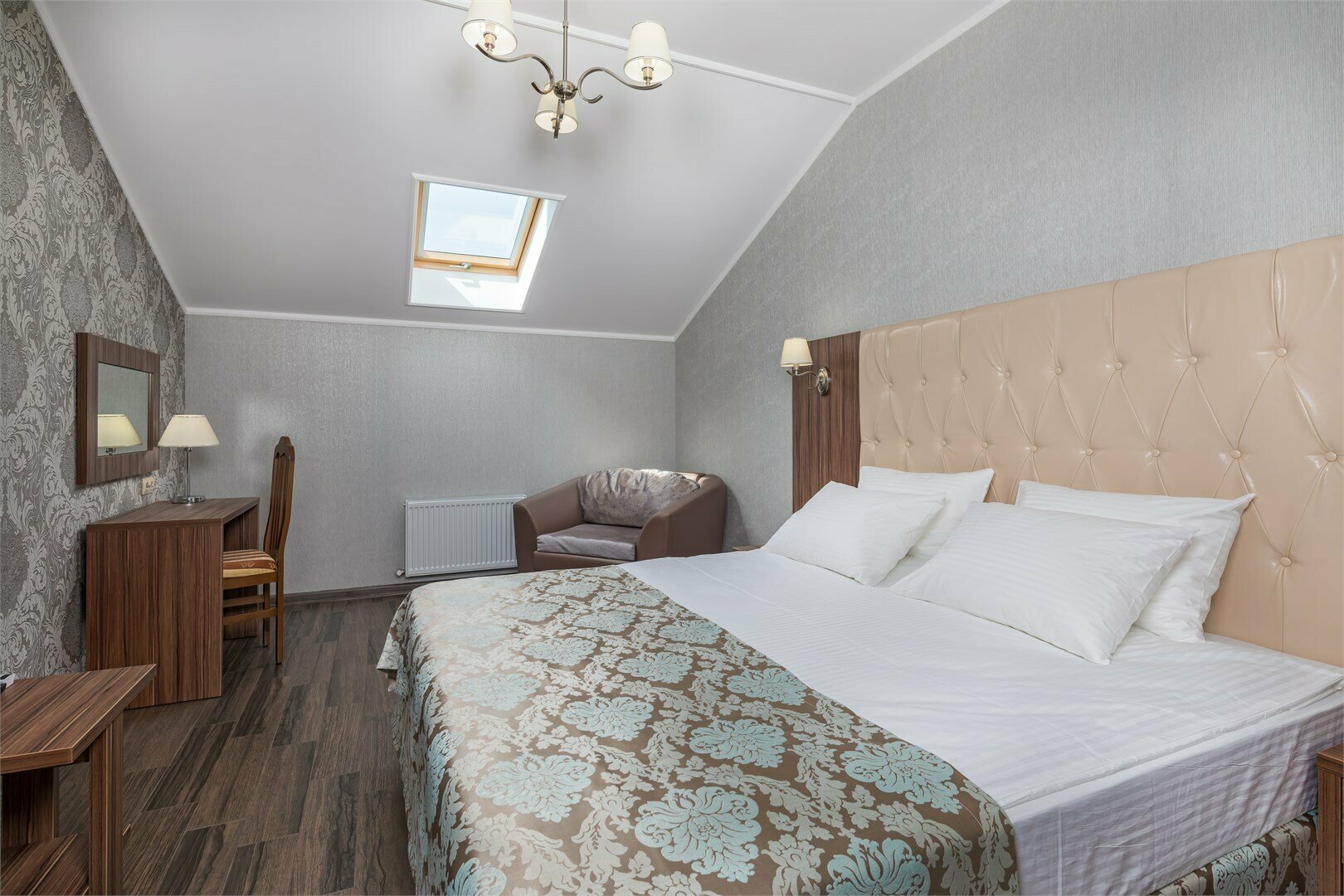 Номер первой категории "Без балкона мансарда"