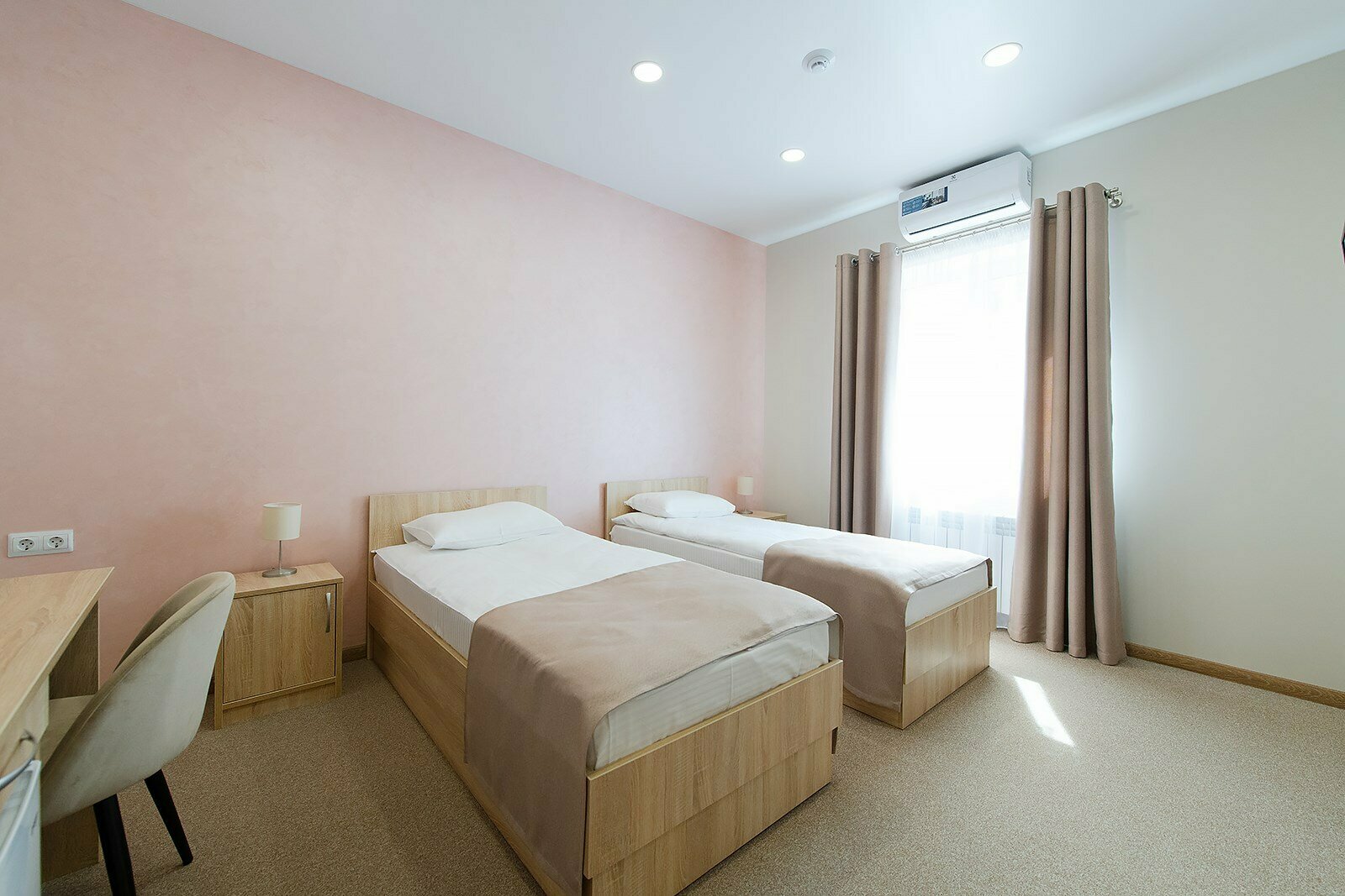 Стандартный номер с двумя кроватями