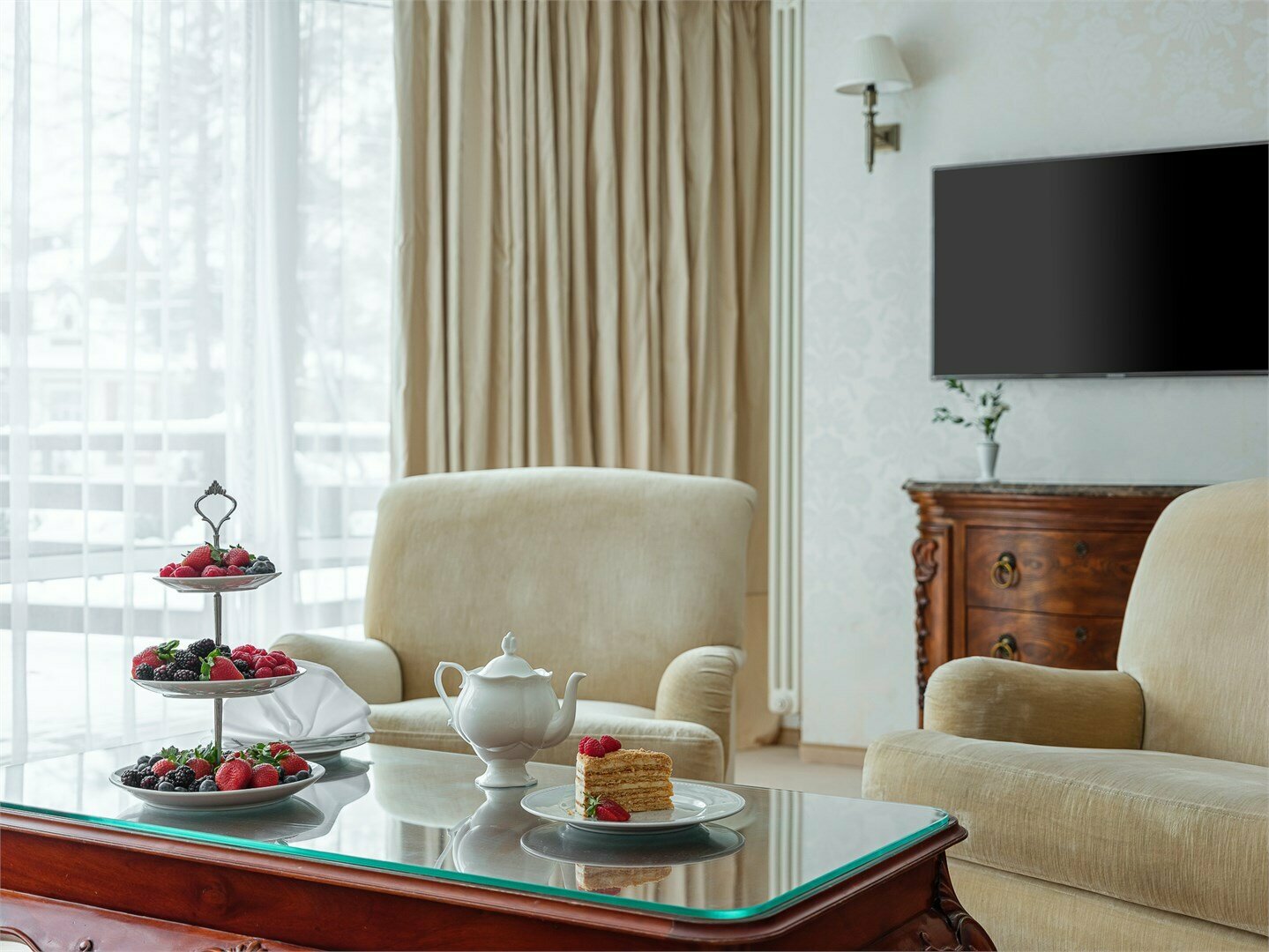 Сюит Чайковский