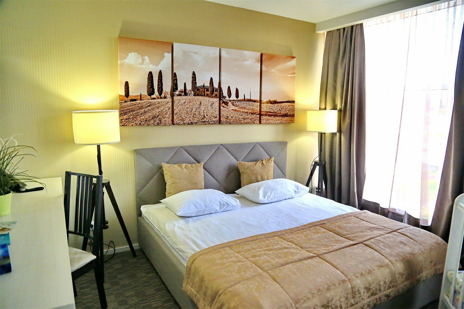 JUNIOR SUITE  STUDIO