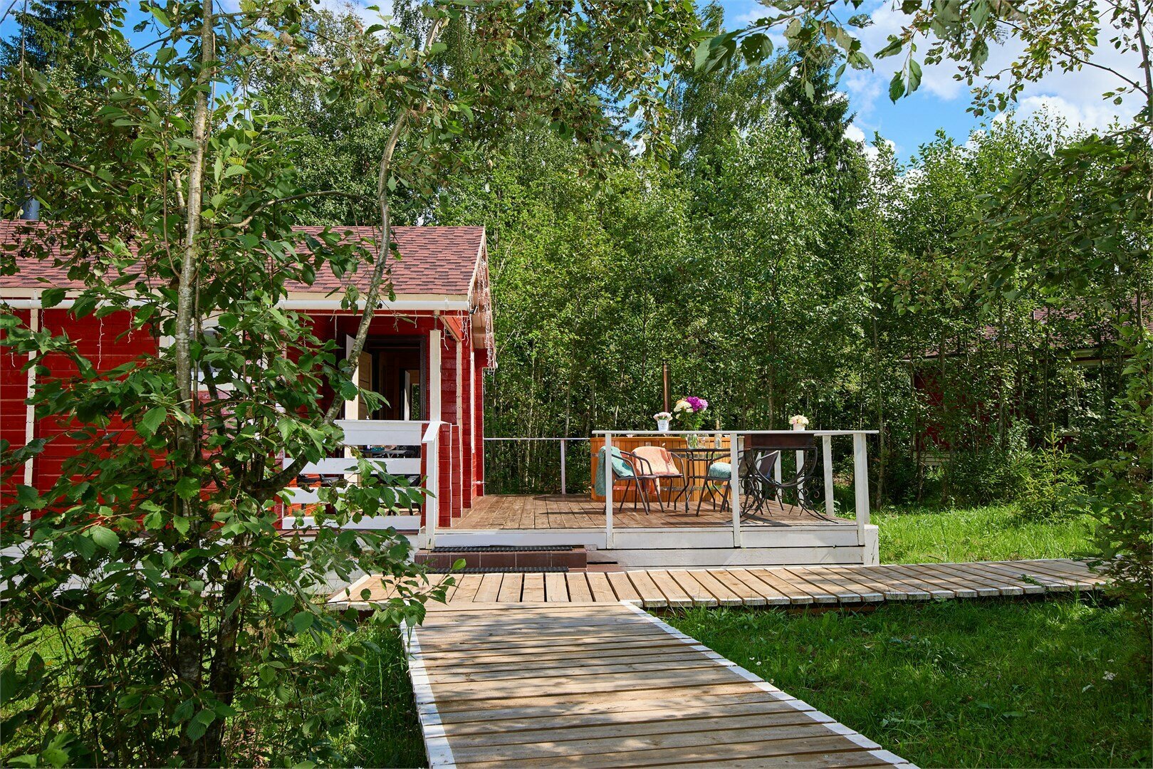 ДОМ РОМАНТИКА