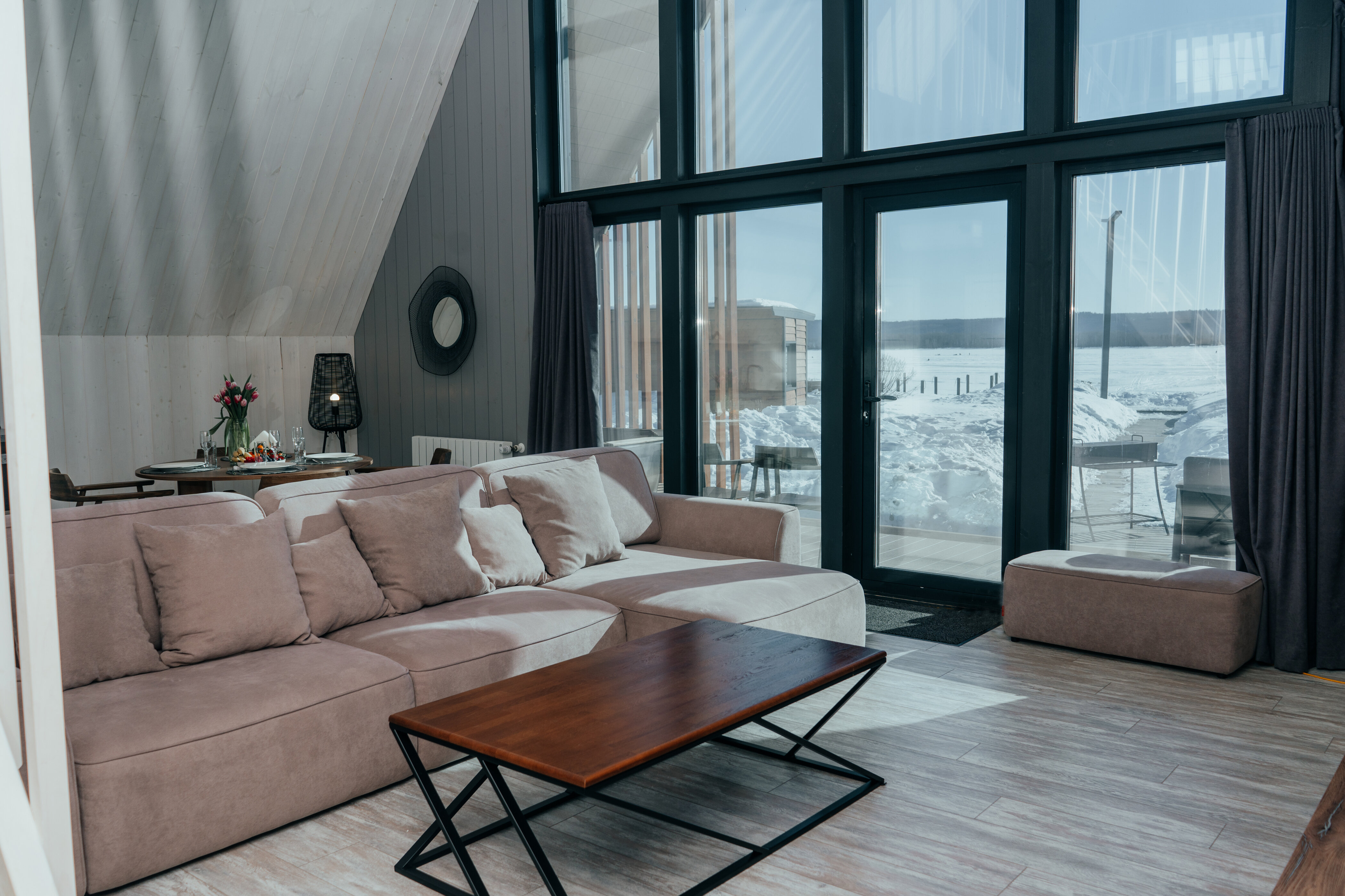 Улучшенный семейный номер