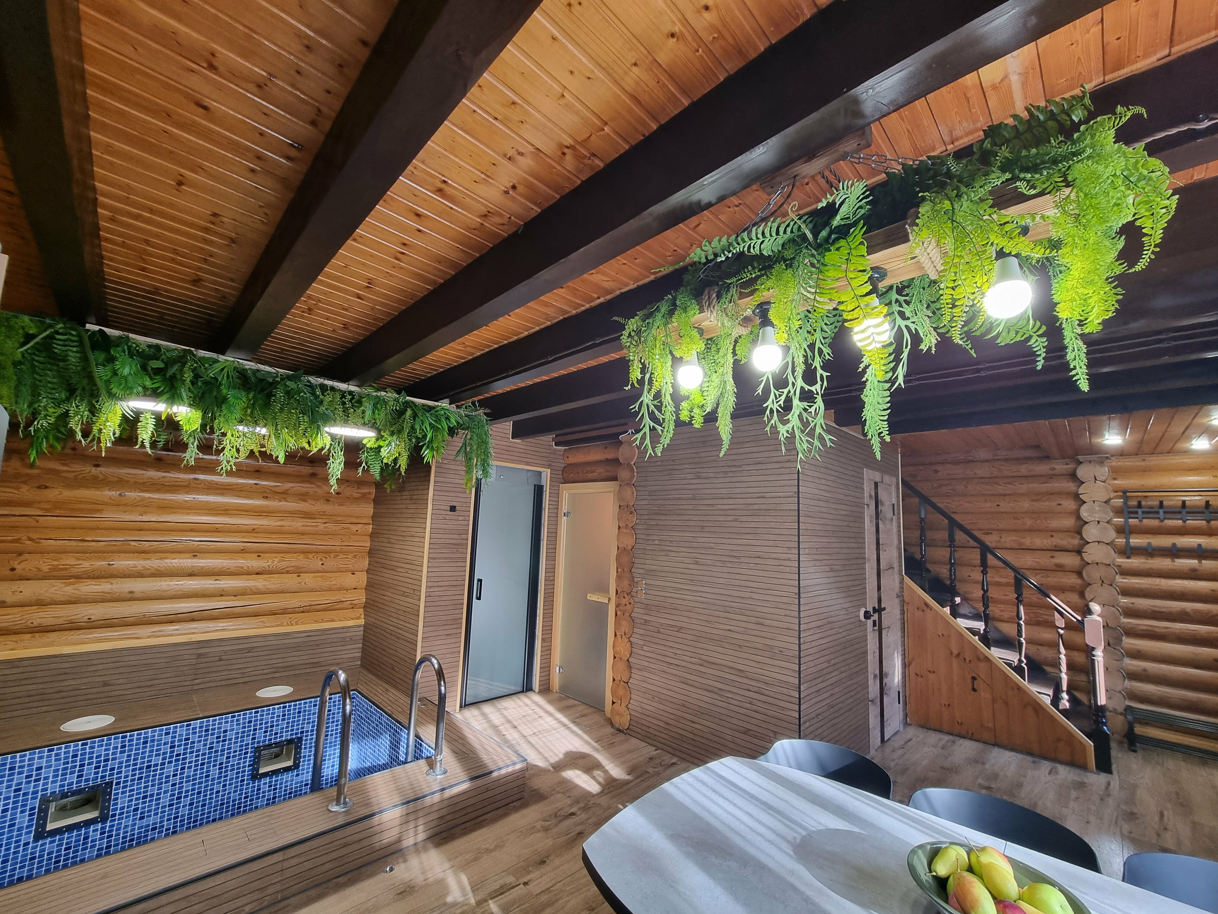 Коттедж с собственным бассейном