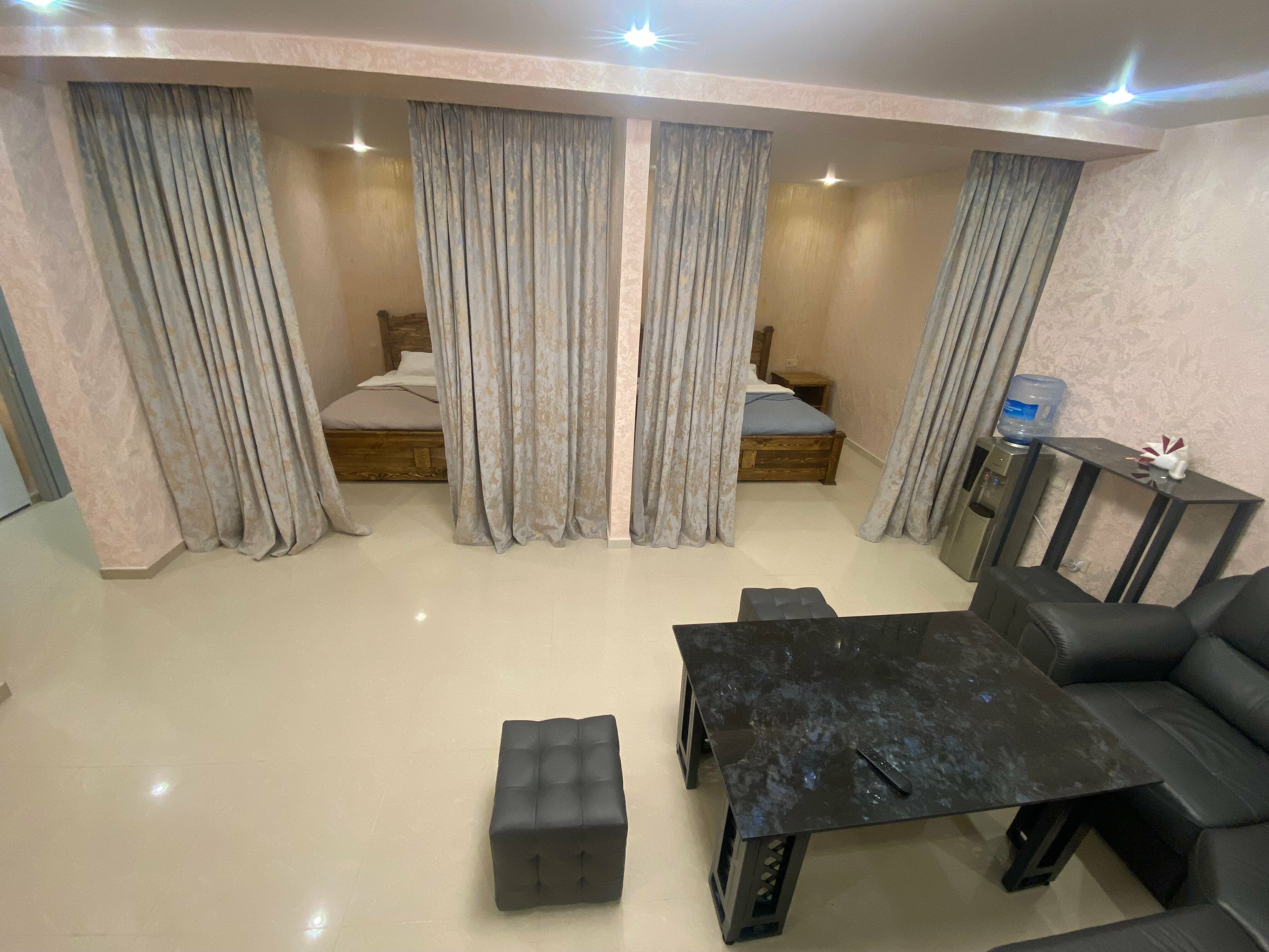 Улучшенный четырехместный номер