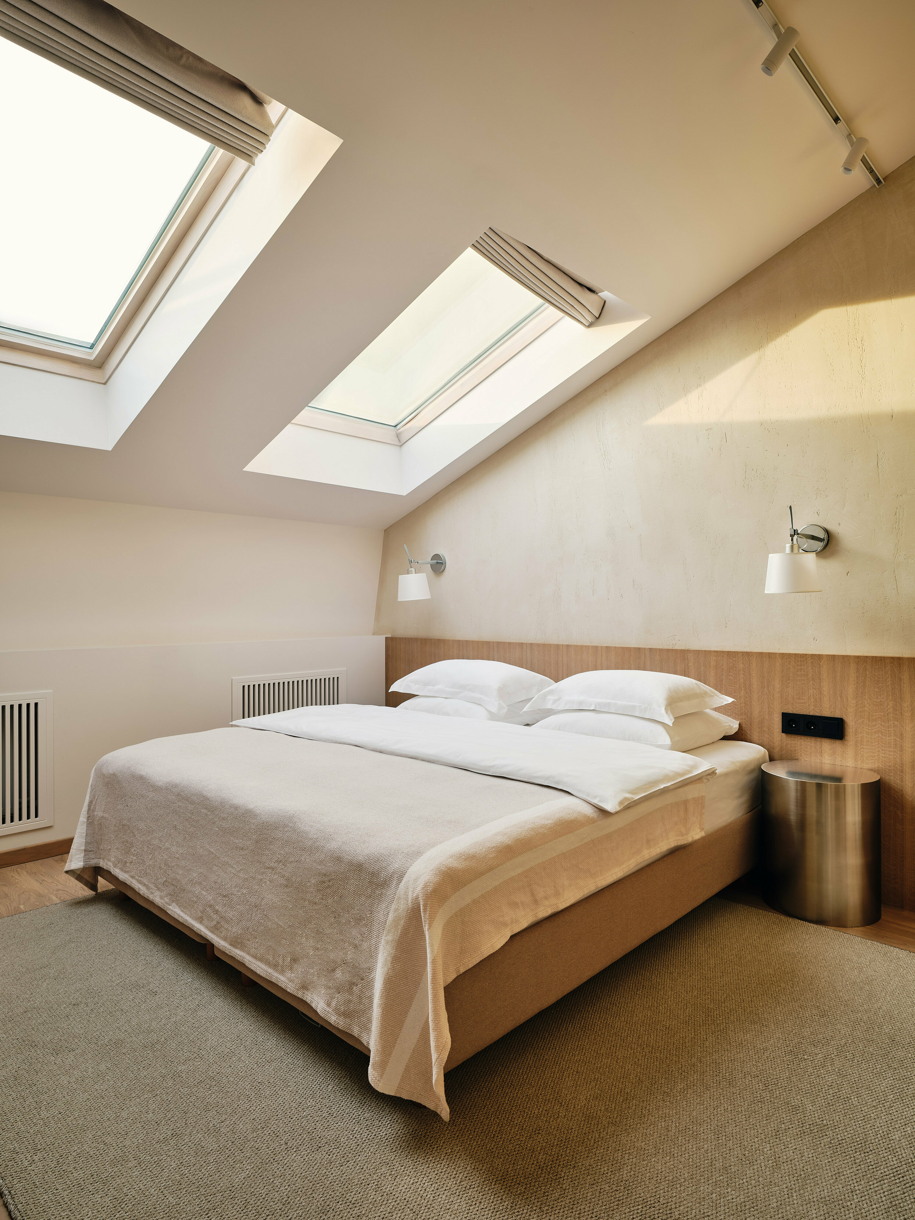 Улучшенный номер с кроватью размера «queen-size»