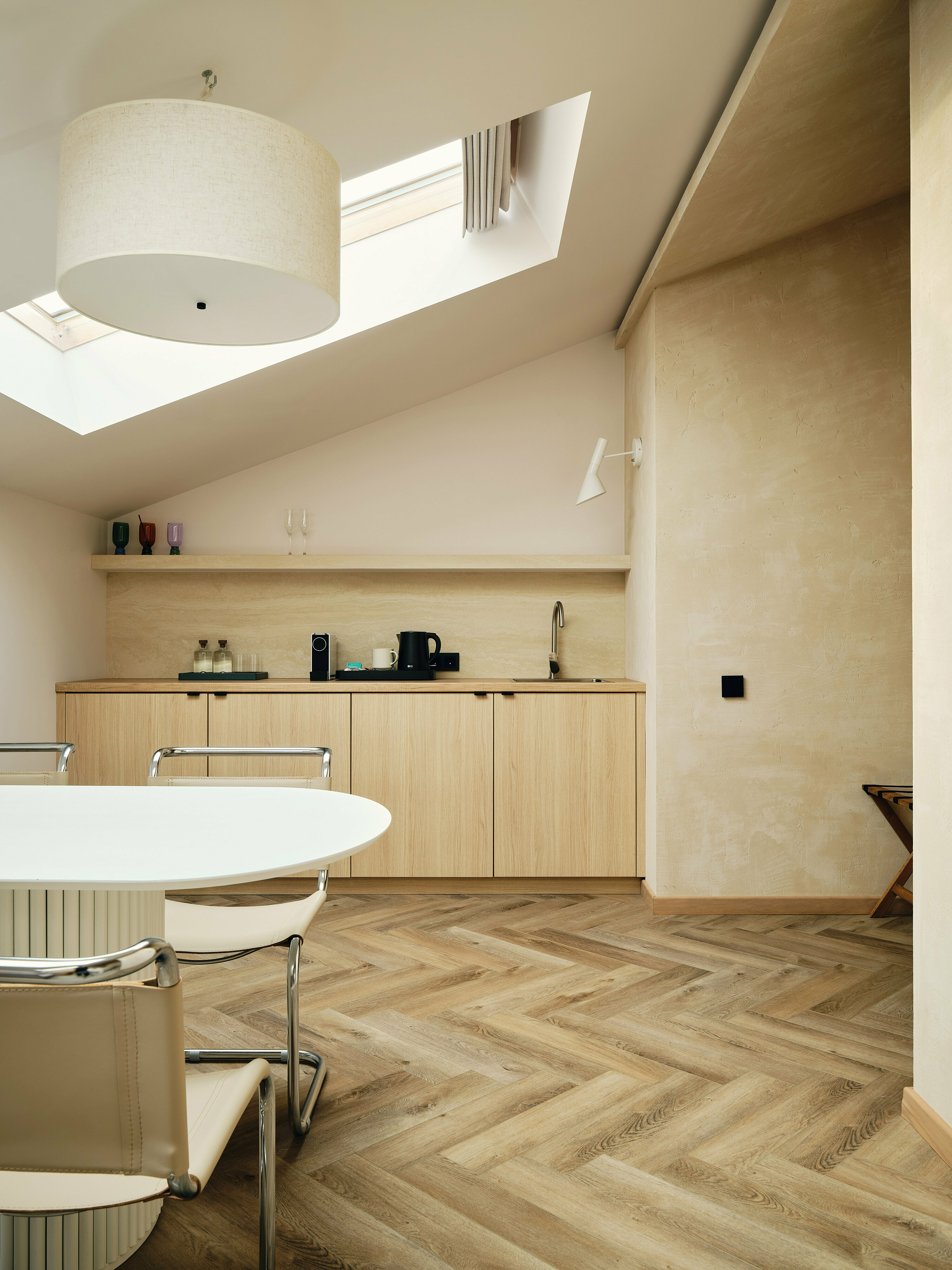 Делюкс на мансарде