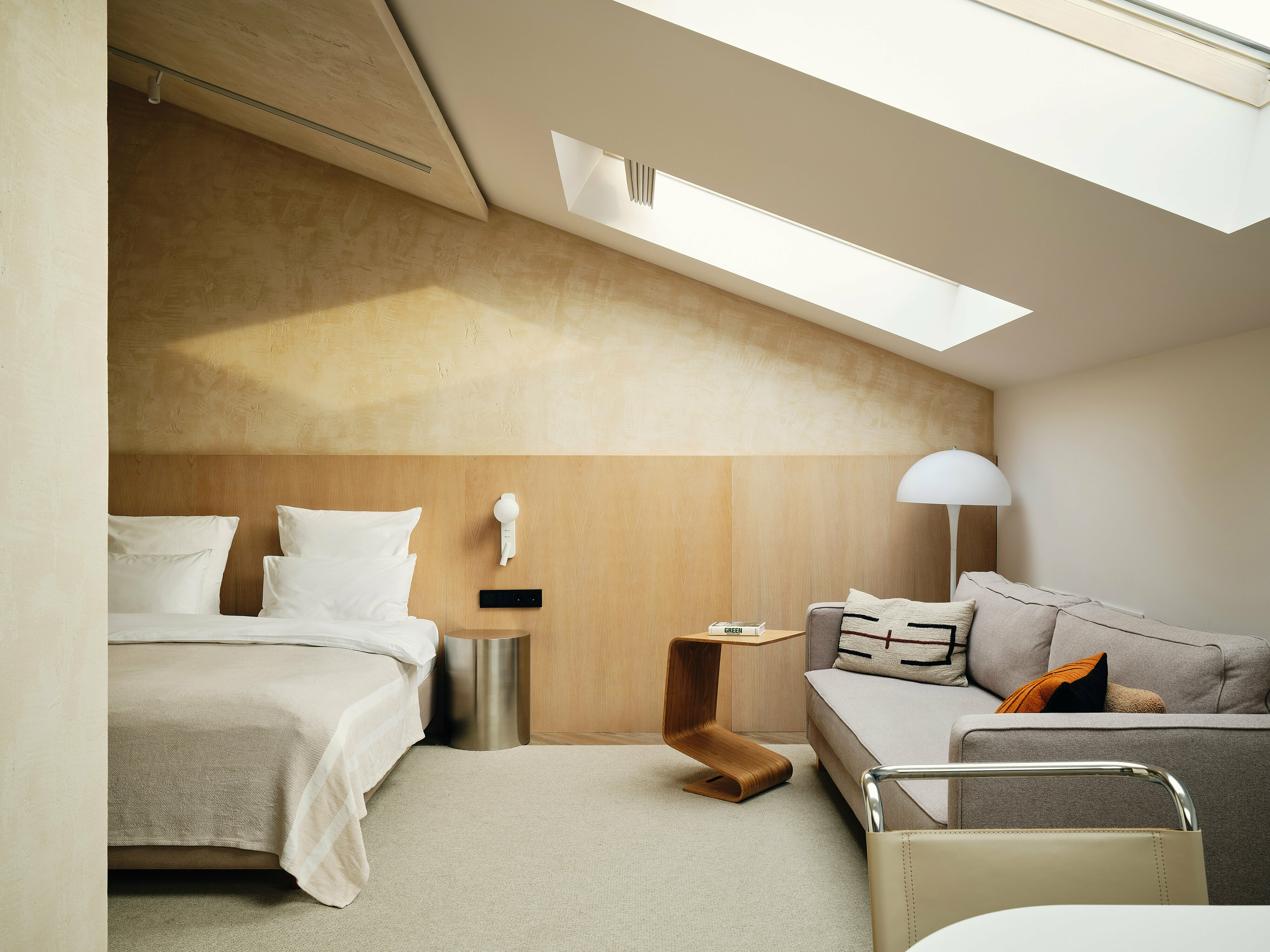 Делюкс на мансарде