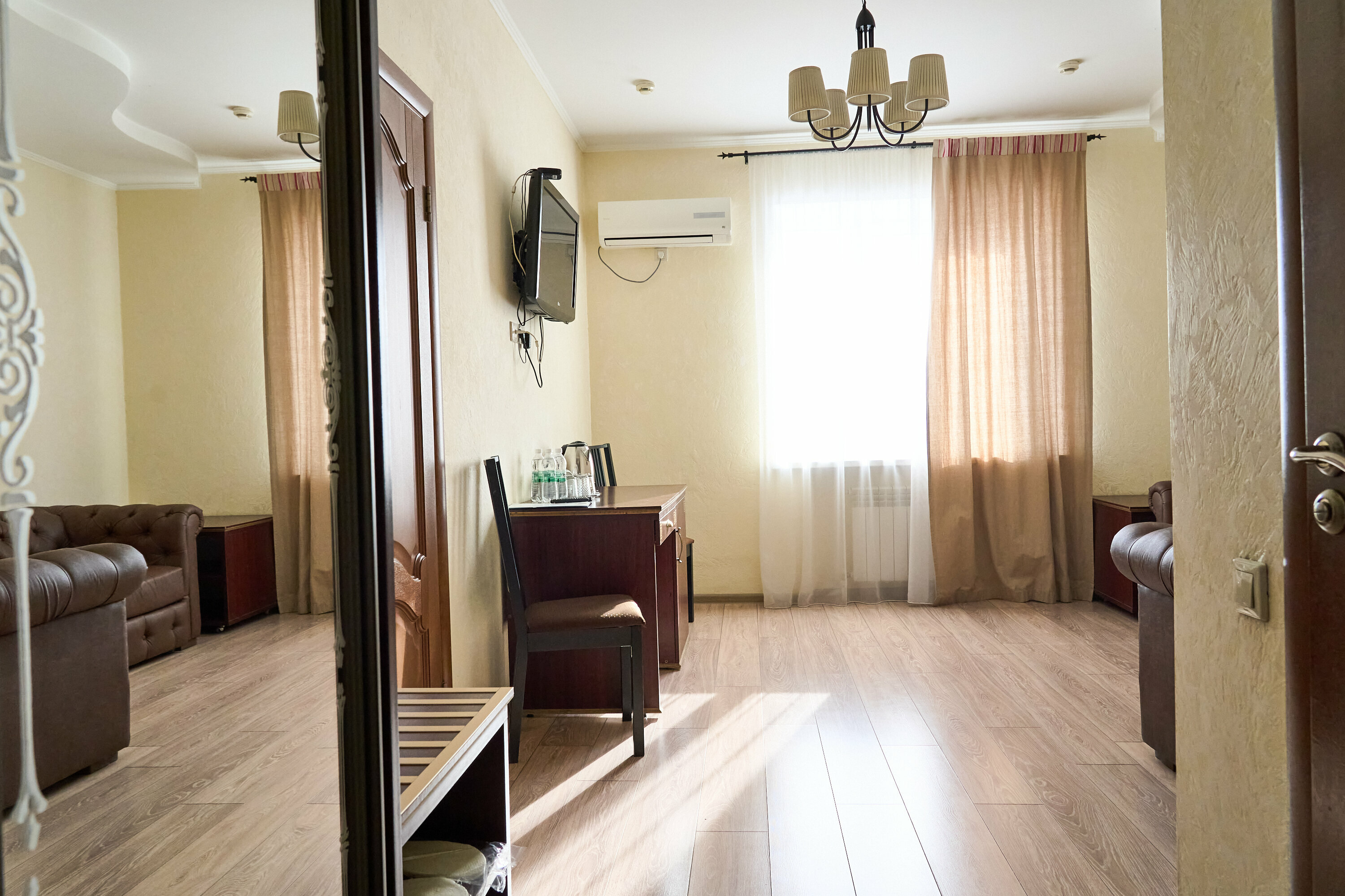 Большой двухместный номер с 1 кроватью