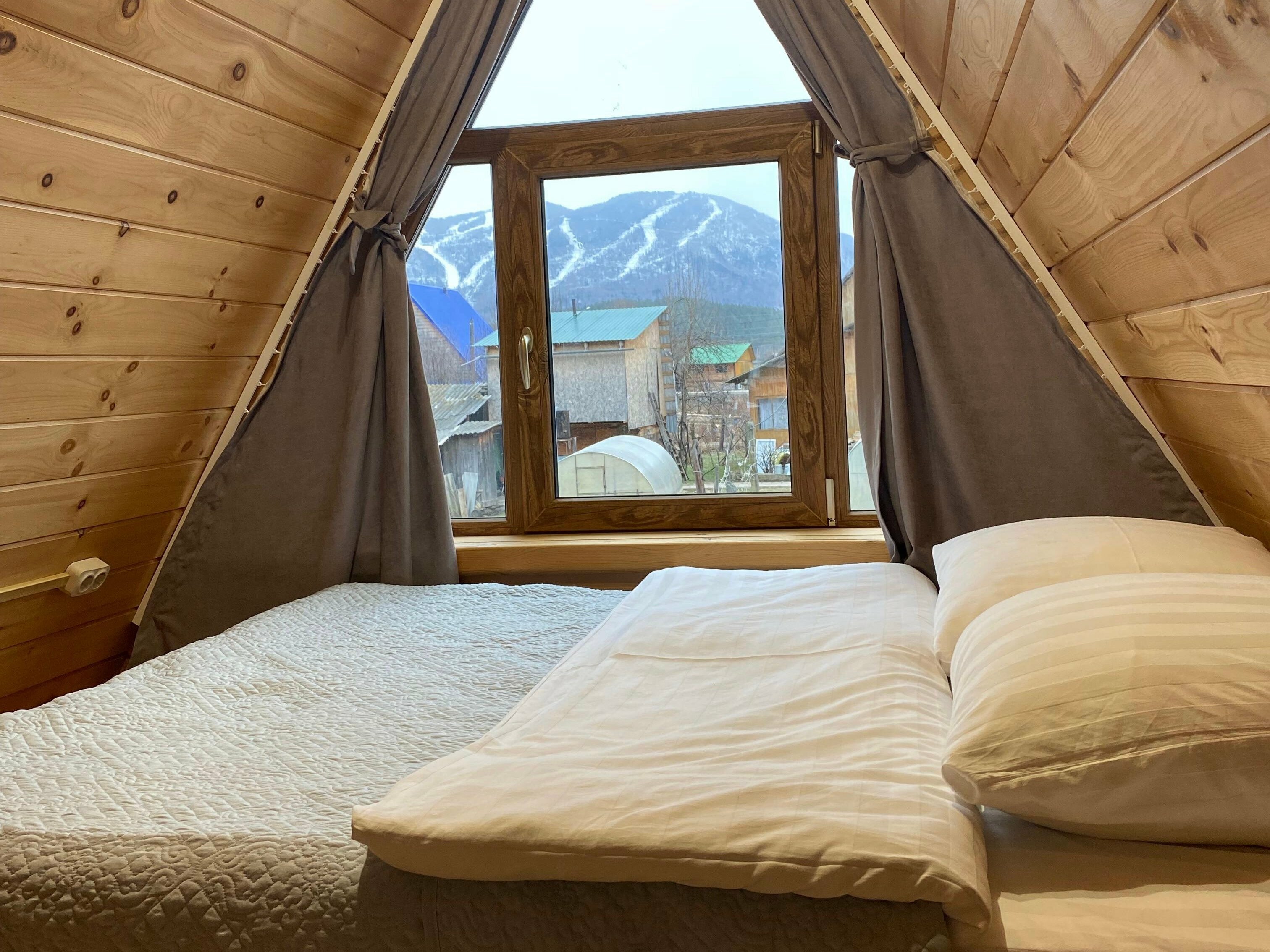 Коттедж с видом на лес