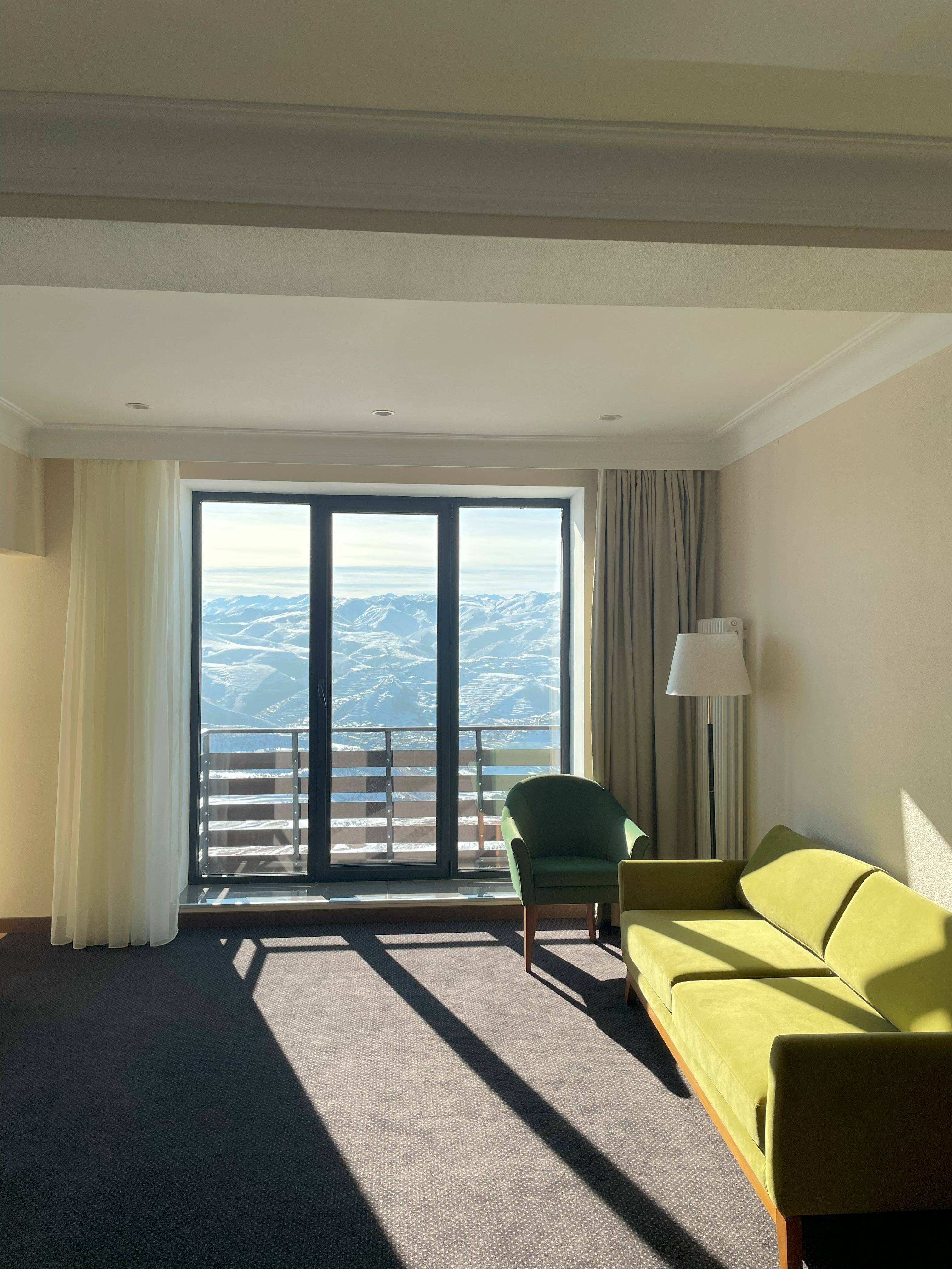 Улучшенный люкс