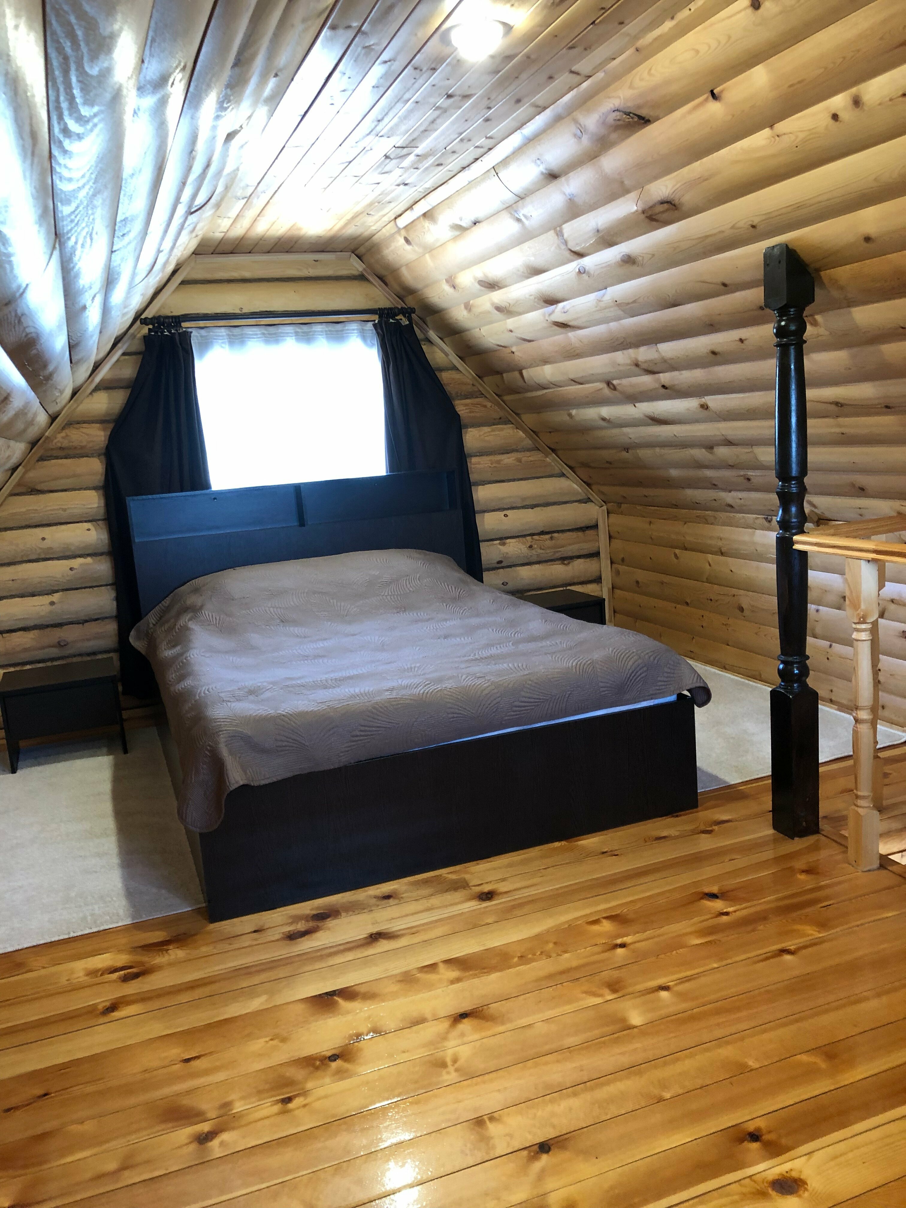 Семейный номер с видом на горы