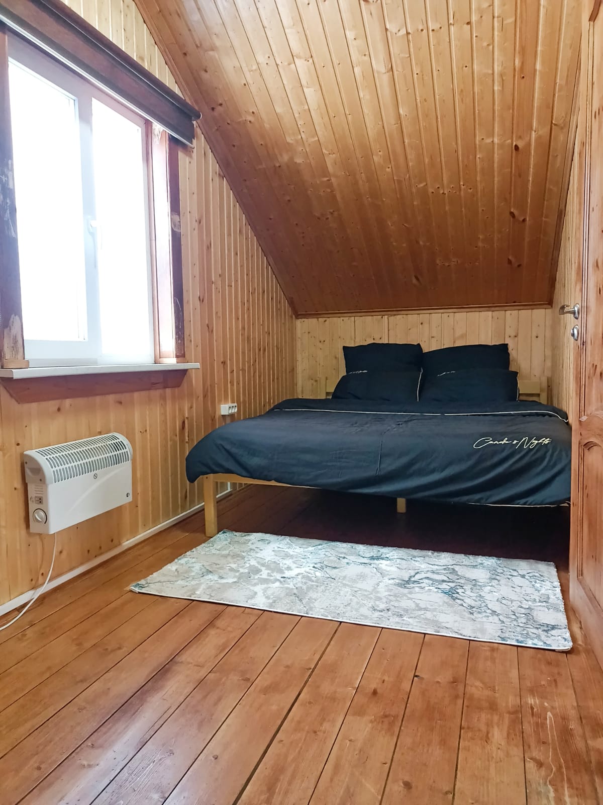 Дом с видом на озеро