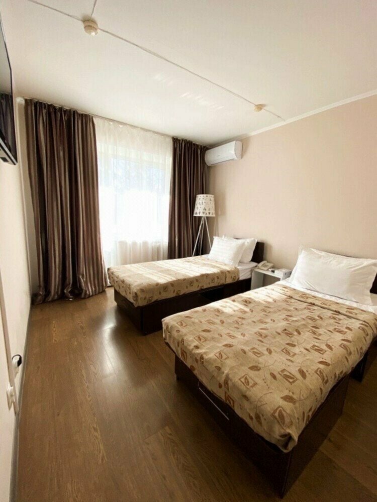 Комфорт  с балконом DBL/TWIN