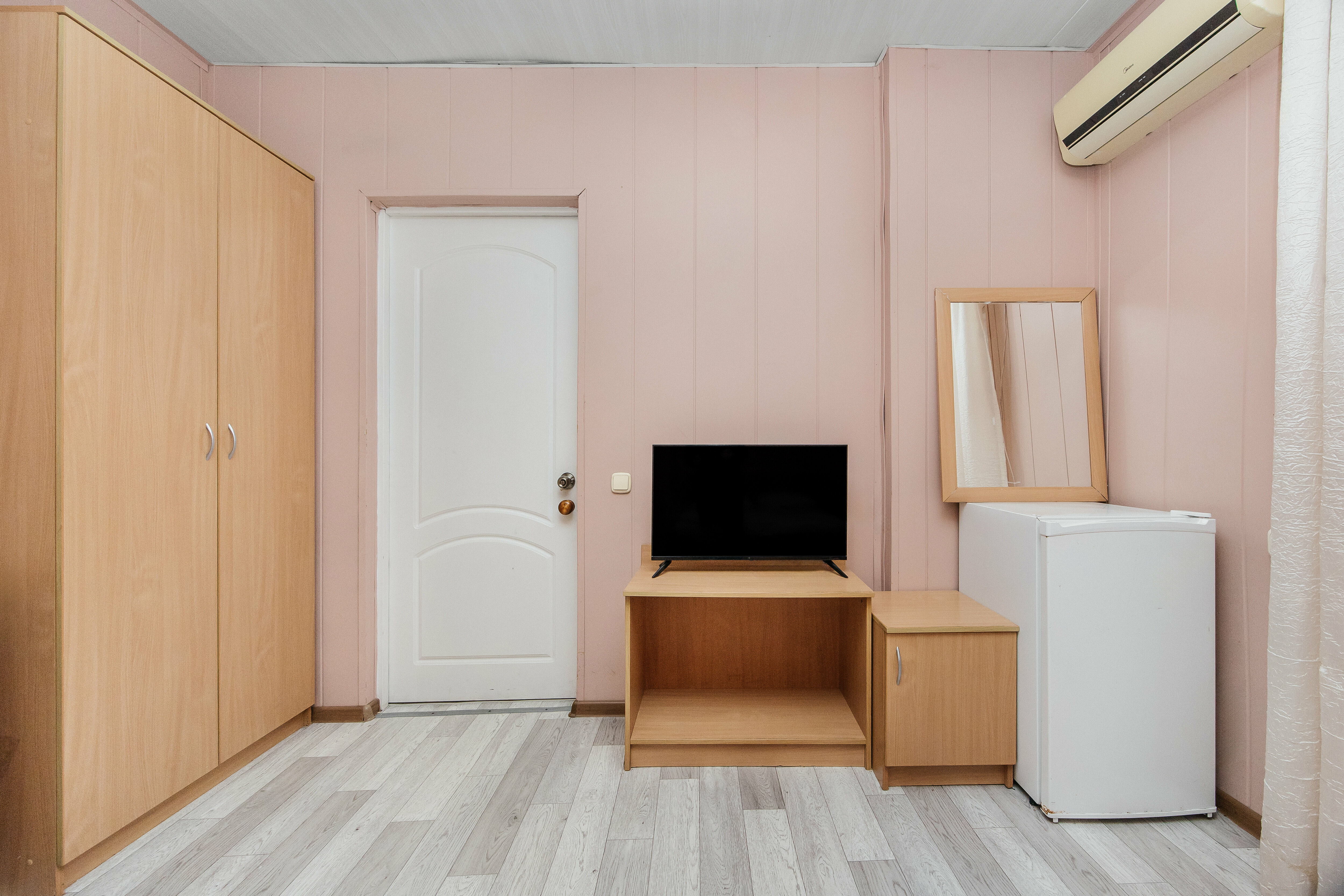 Небольшой двухместный номер с 1 кроватью или 2 отдельными кроватями