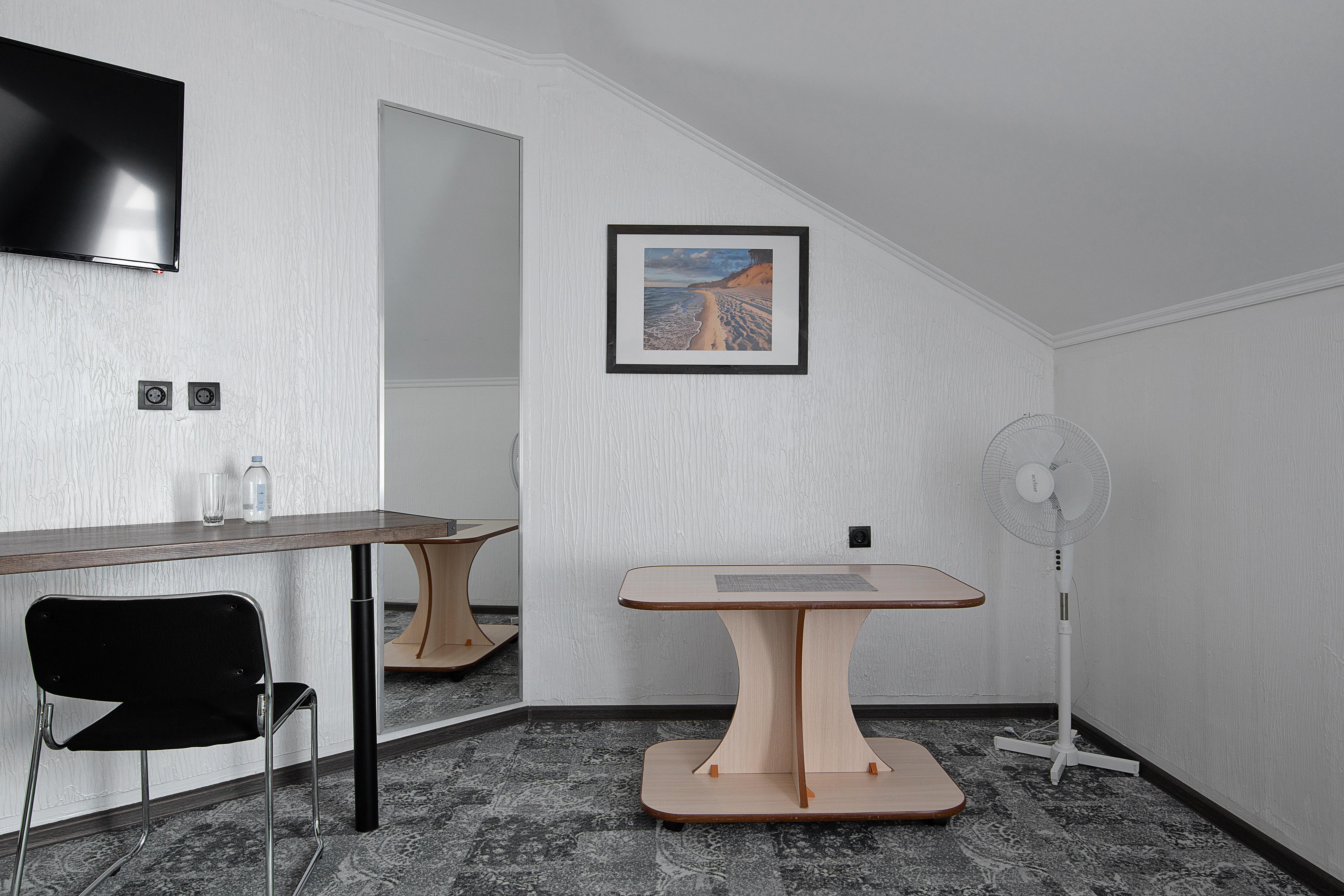 Семейный номер с видом на сад