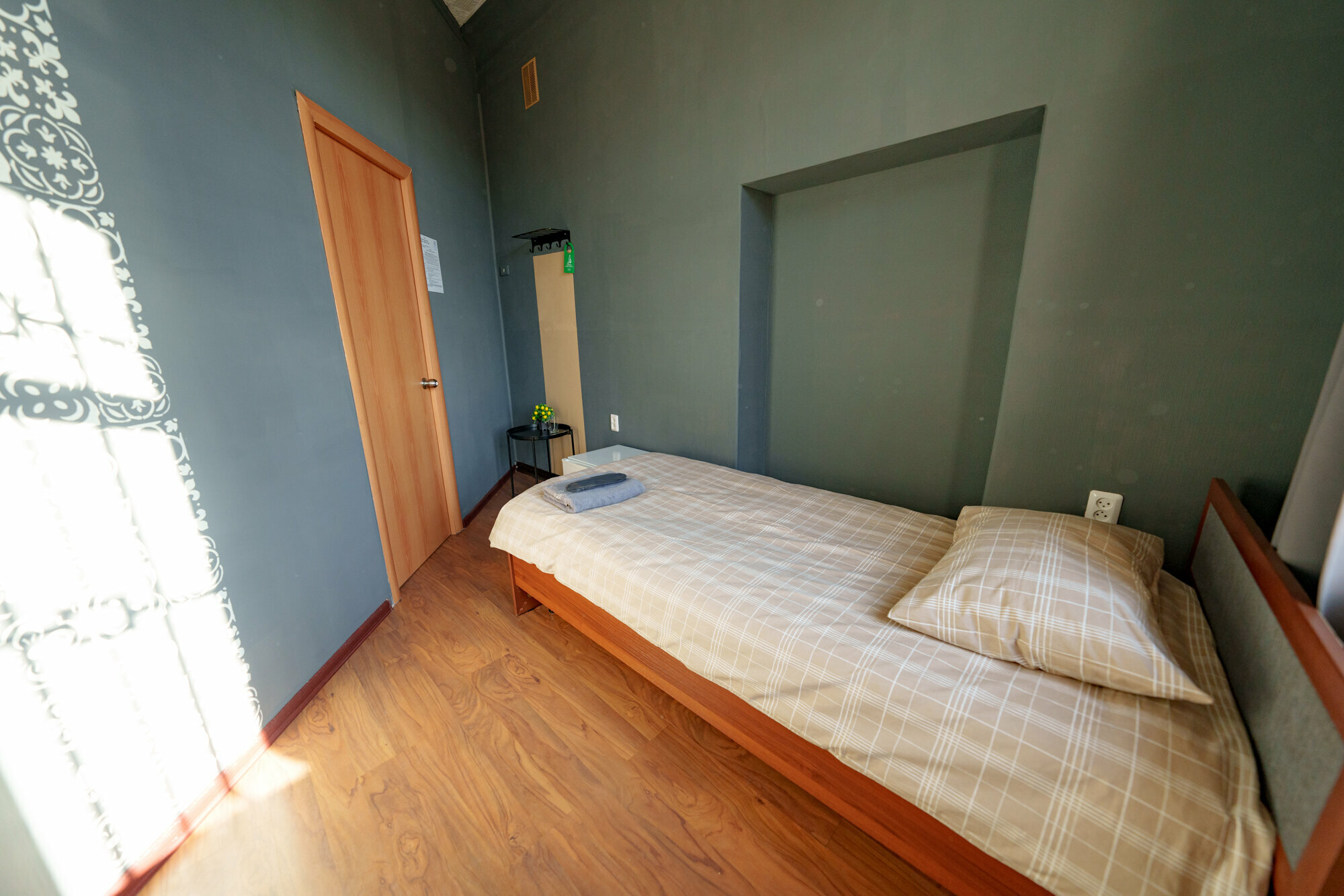 Одноместный номер с общим душем и туалетом