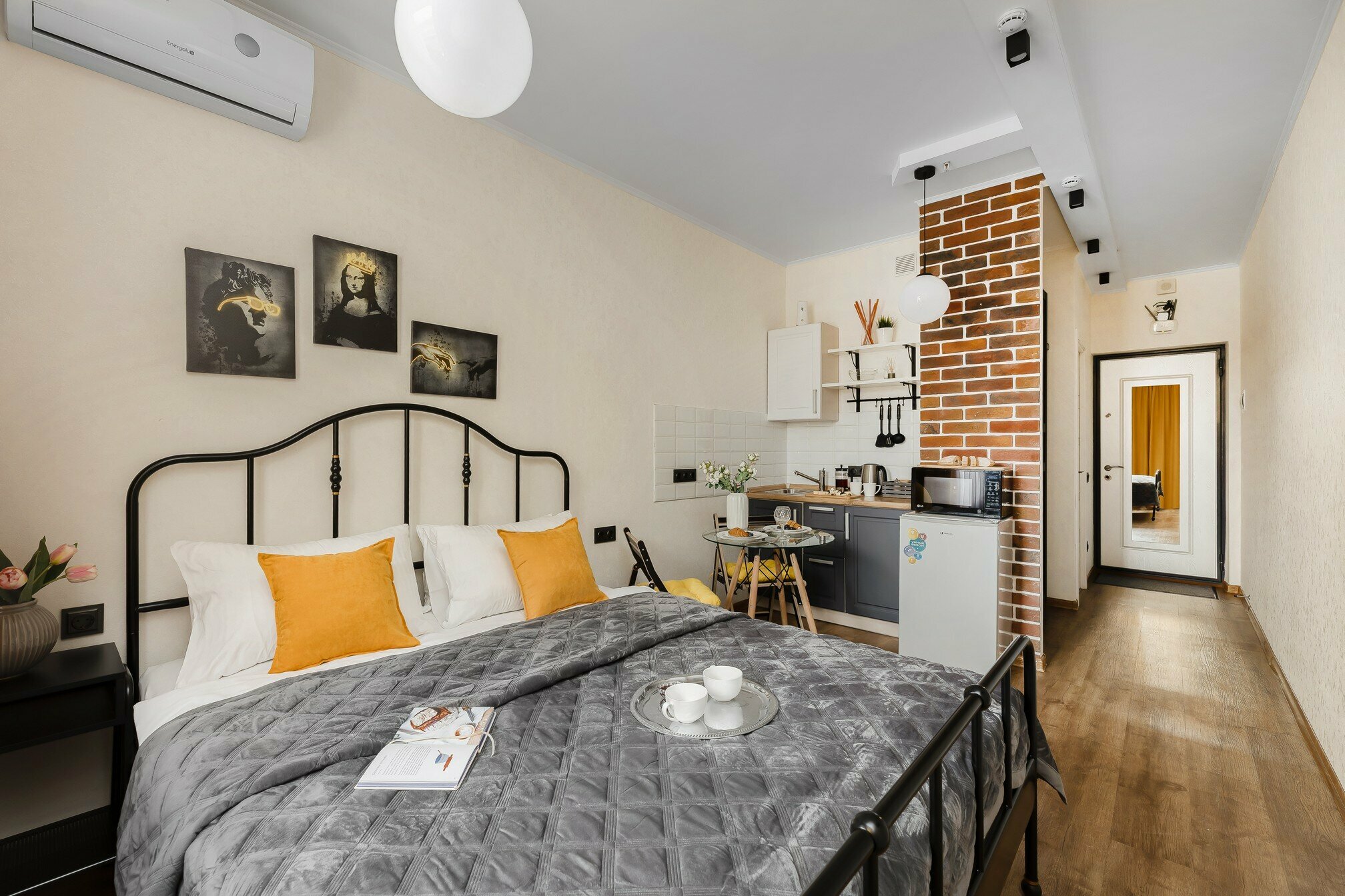 Небольшой двухместный номер с 1 кроватью