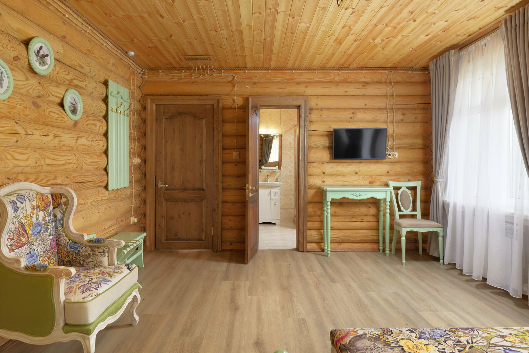 Двухместный номер с 1 кроватью и балконом