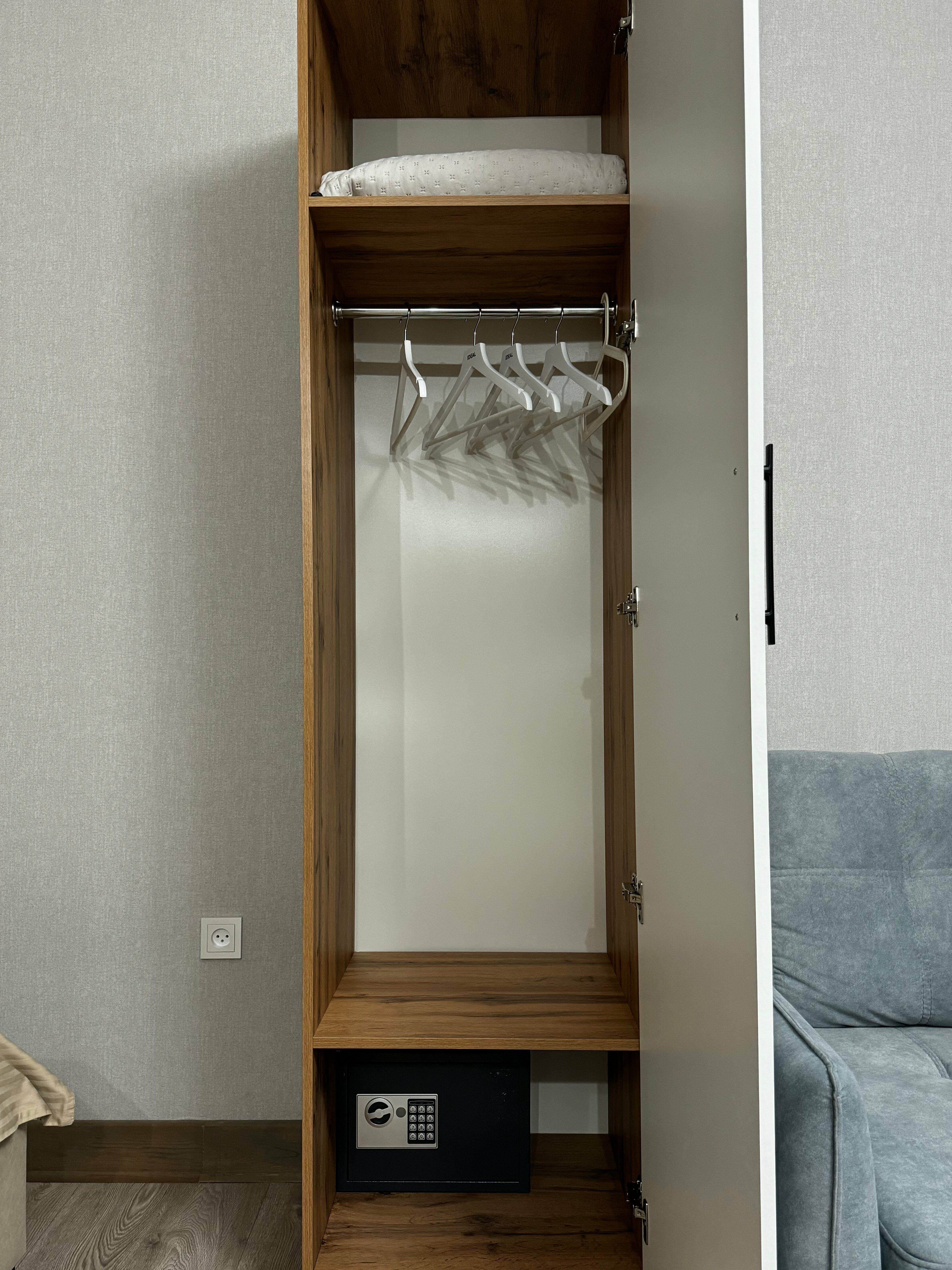 Улучшенный люкс с кроватью размера «king-size»