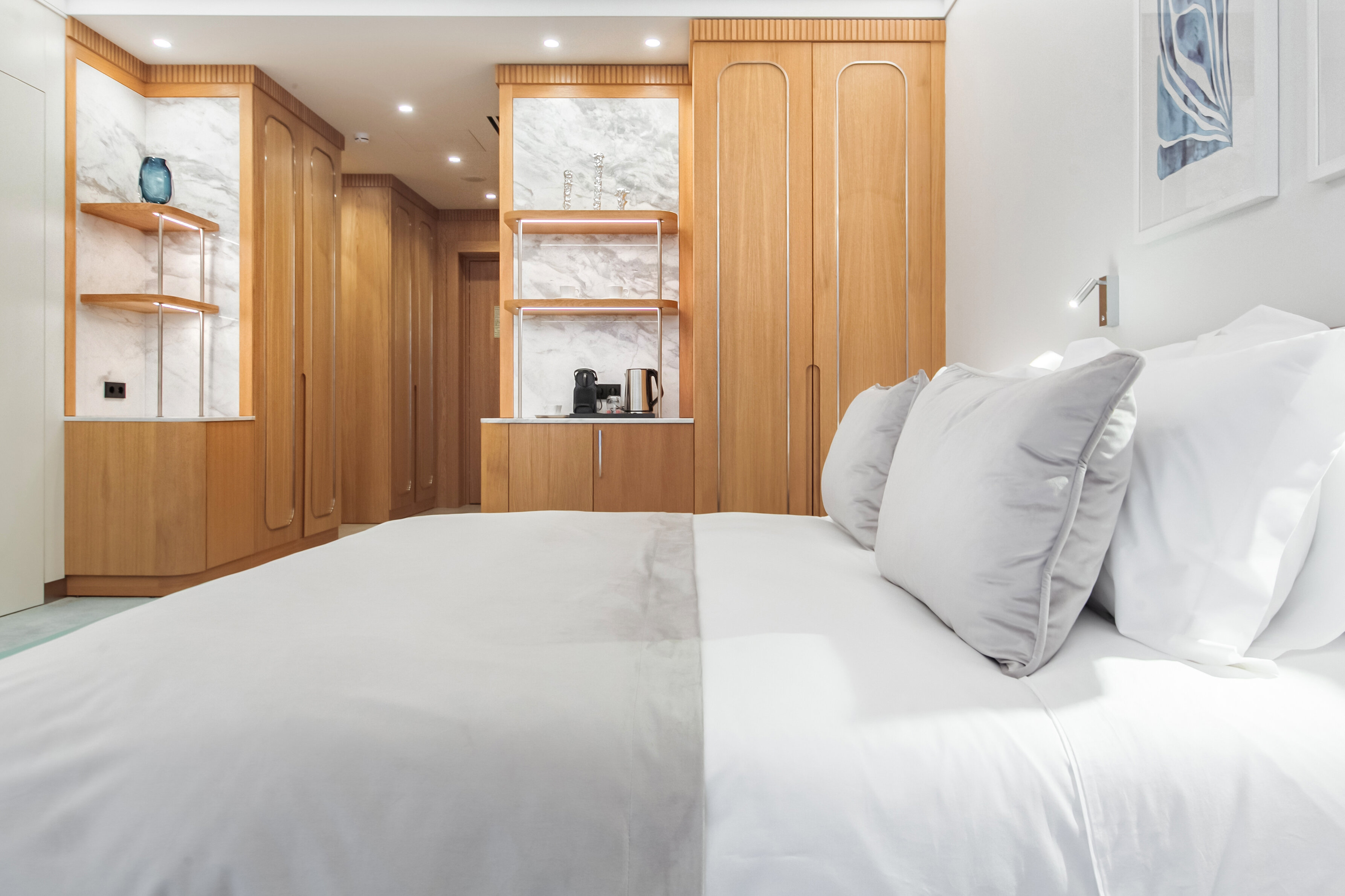 Комфорт с одной большой кроватью и видом на реку