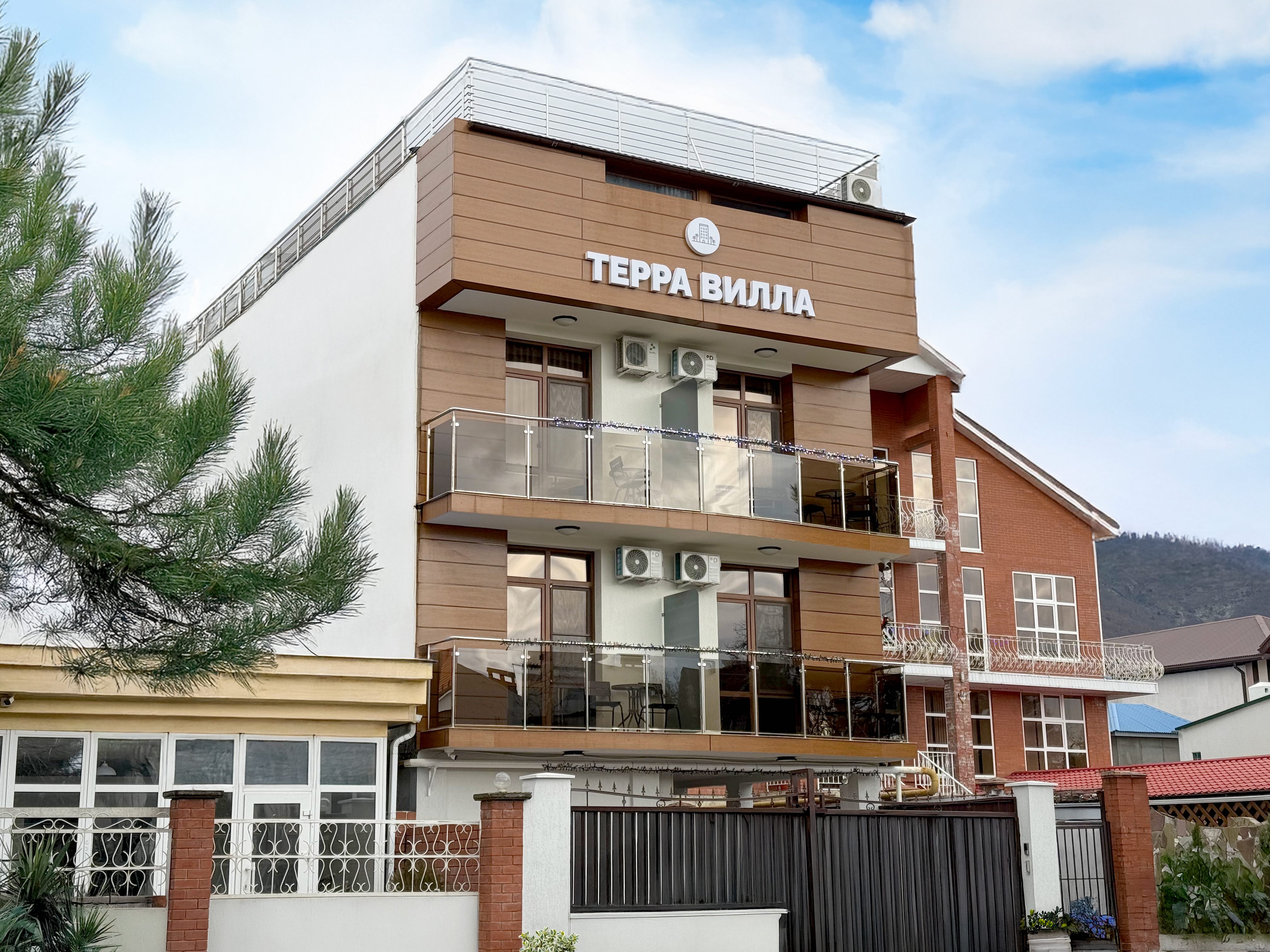 Двухместный номер с 1 кроватью и балконом