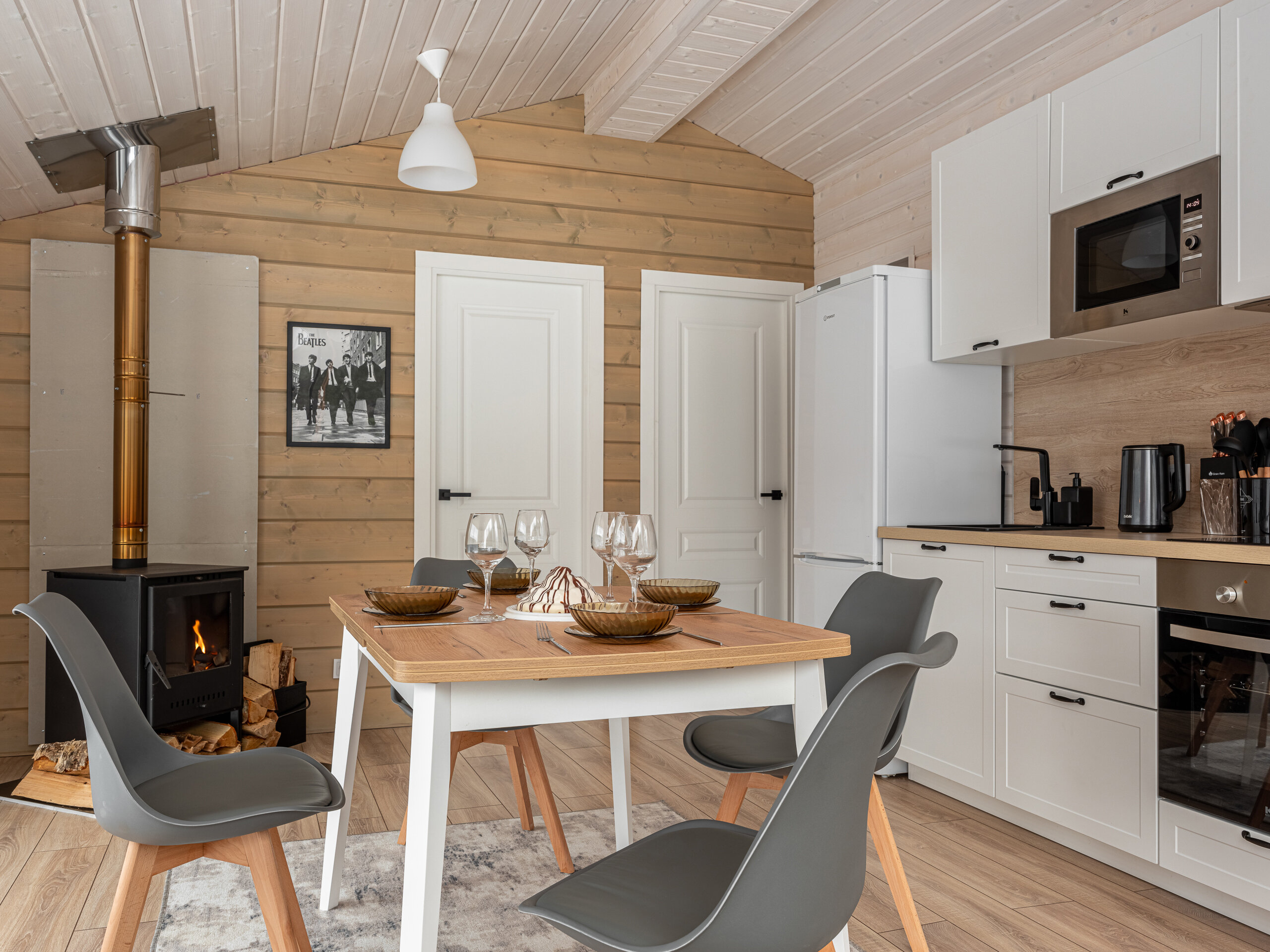 Коттедж с видом на лес