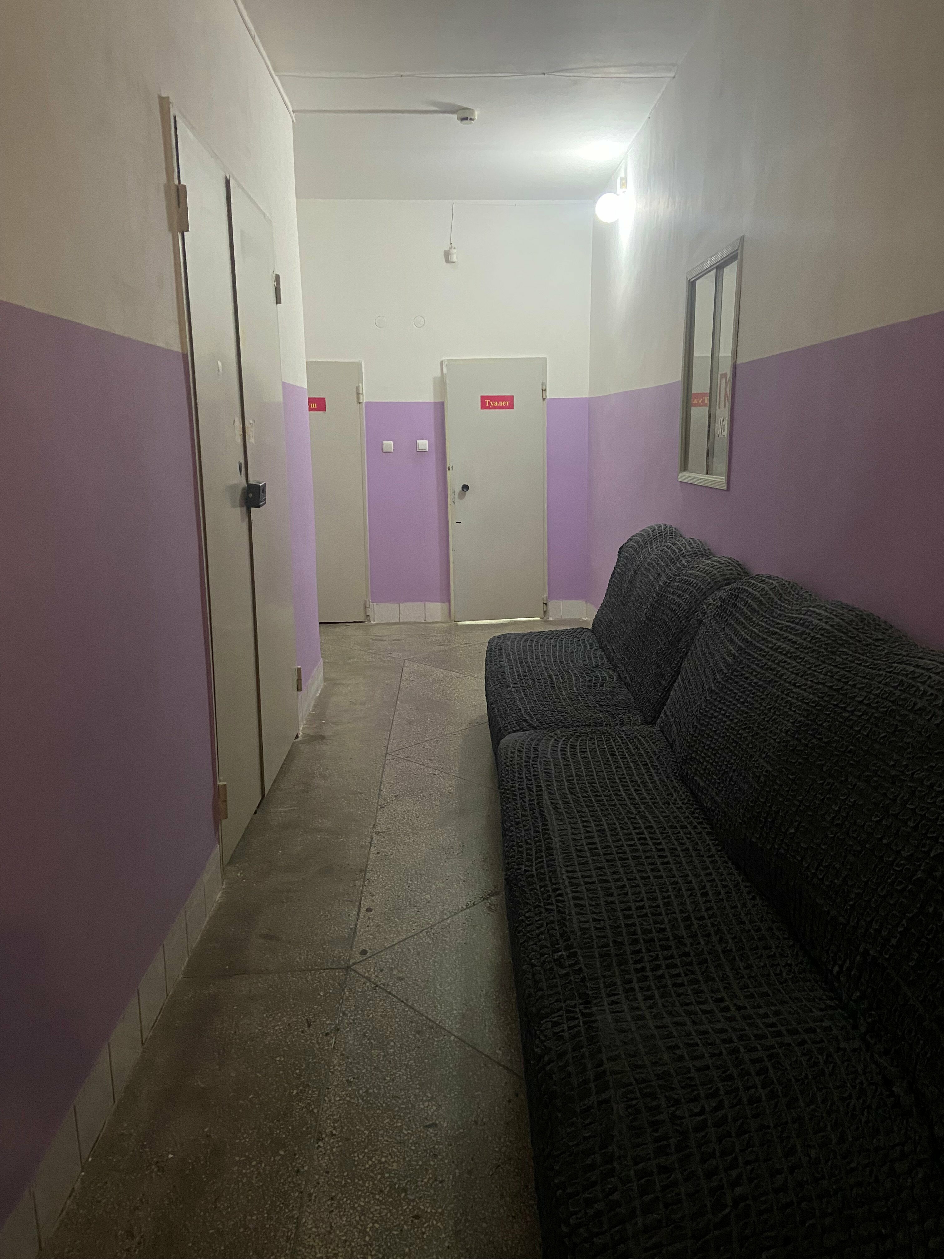 Четырехместный номер с общей ванной комнатой