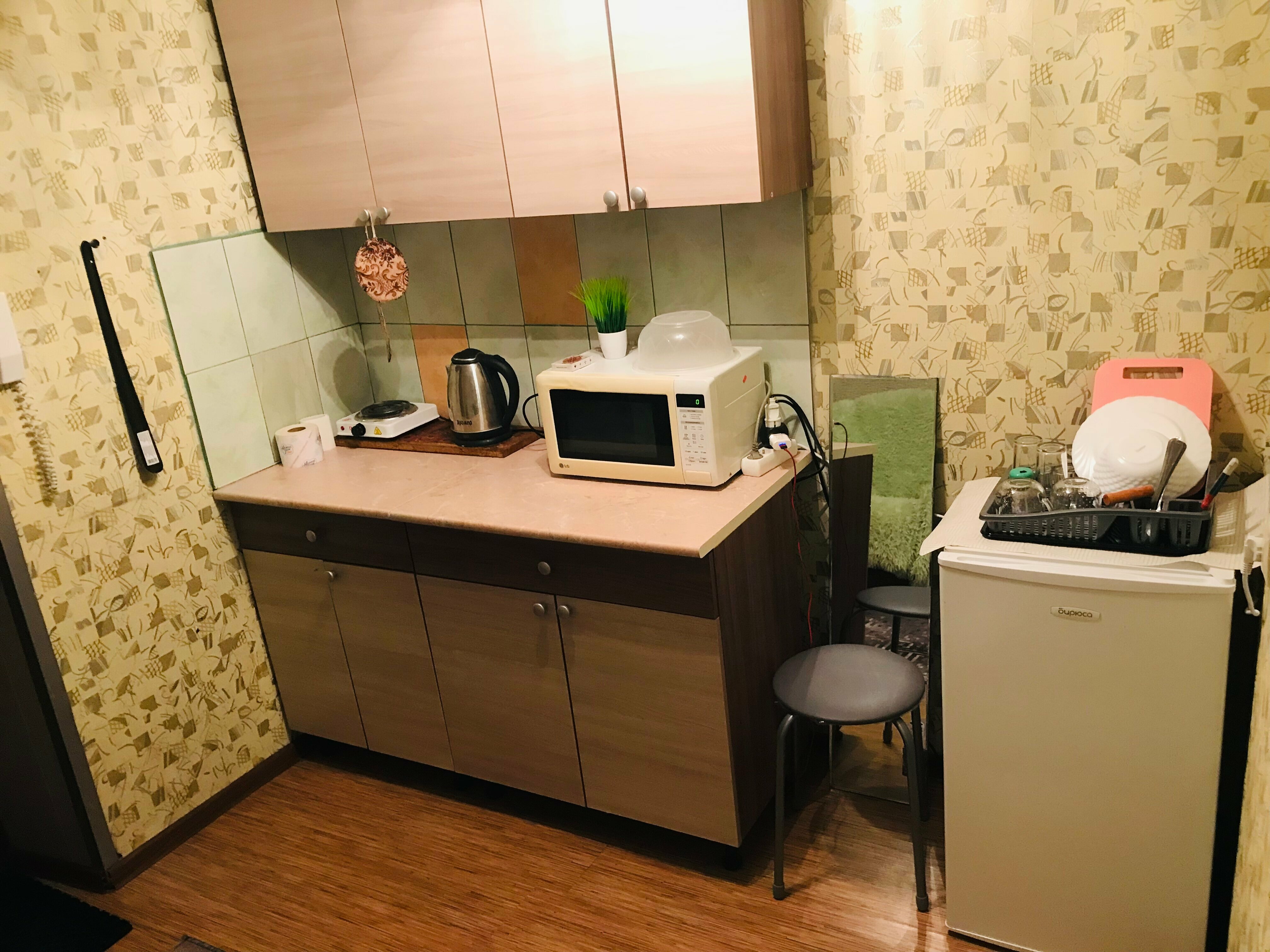 Четырехместный номер эконом-класса с общей ванной комнатой