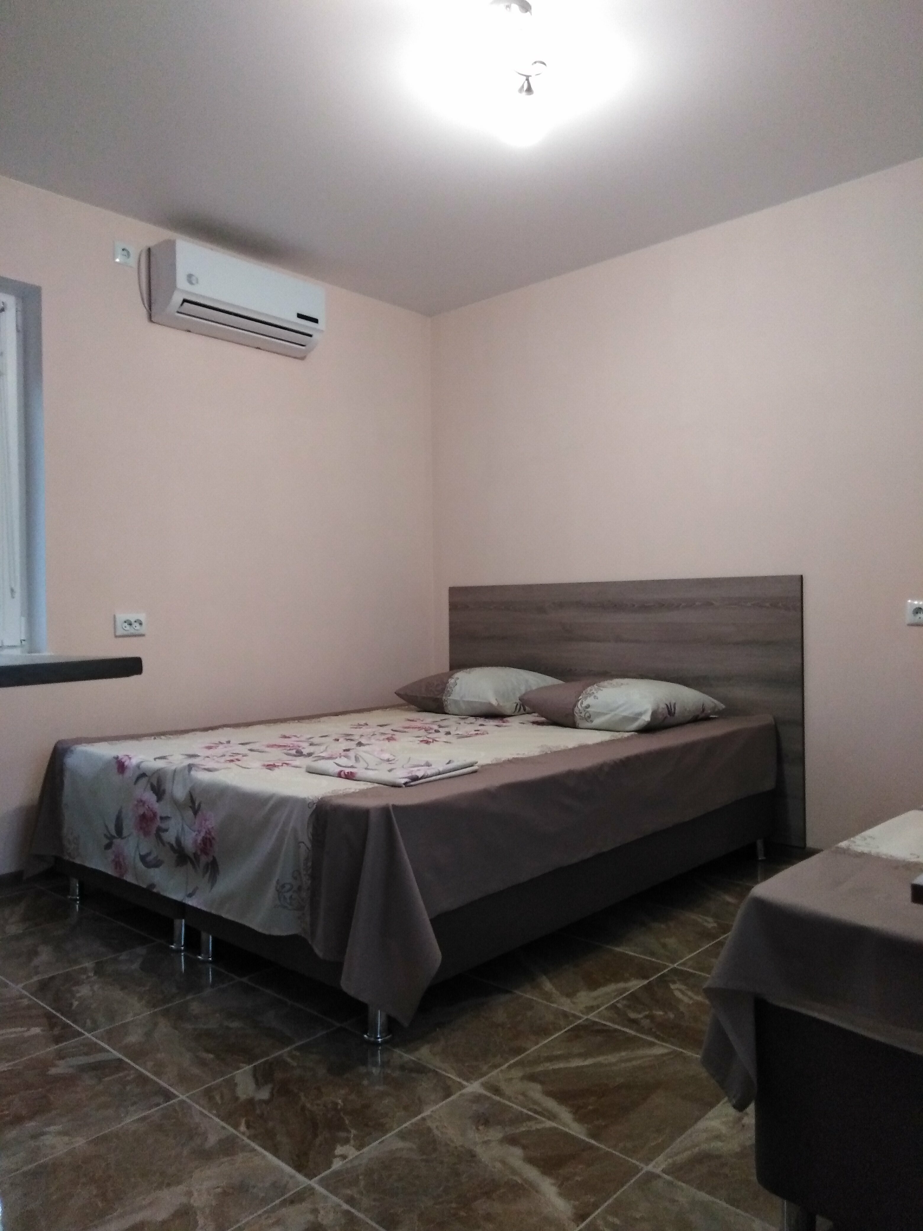 Трехместный номер с балконом