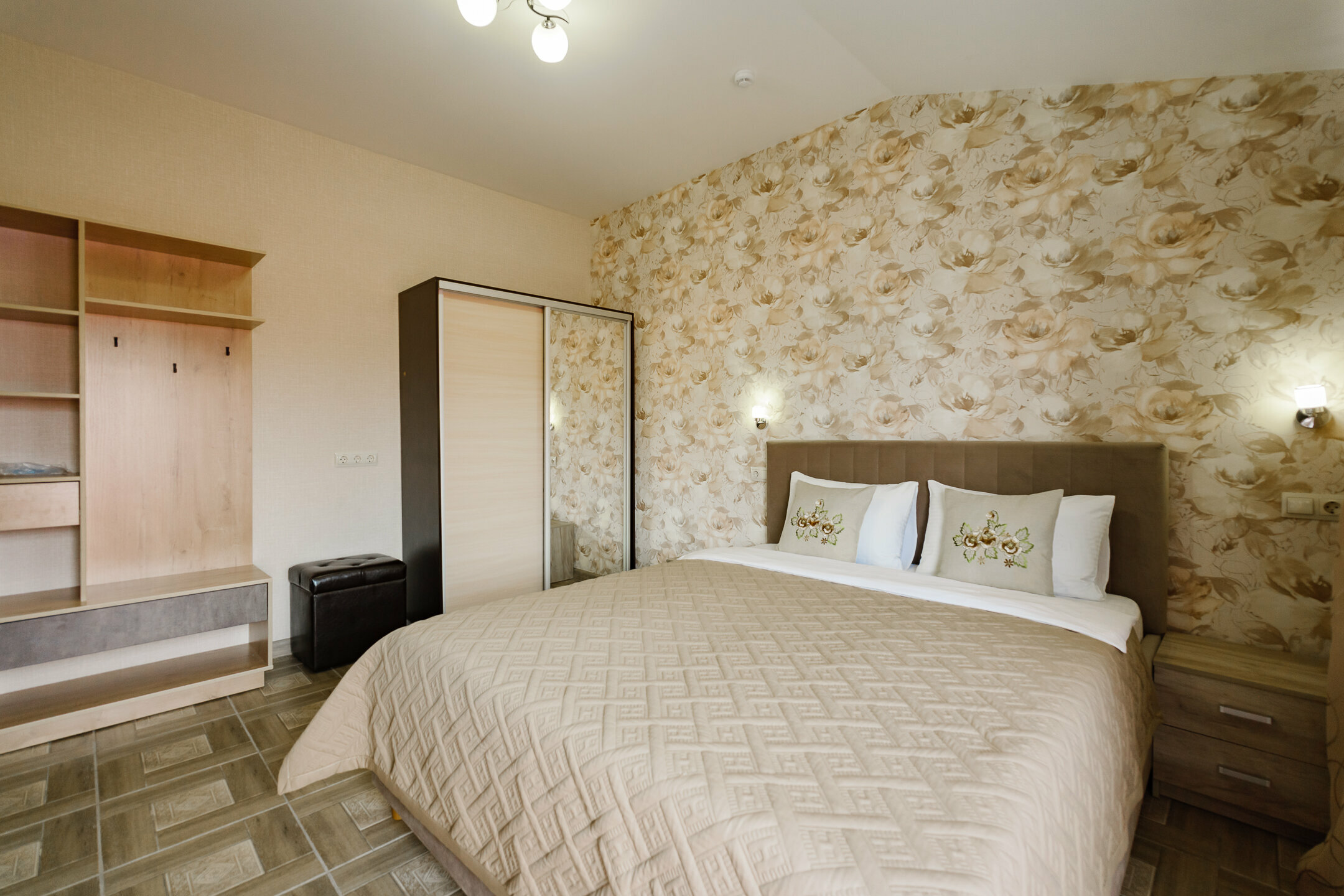 Апартаменты с балконом