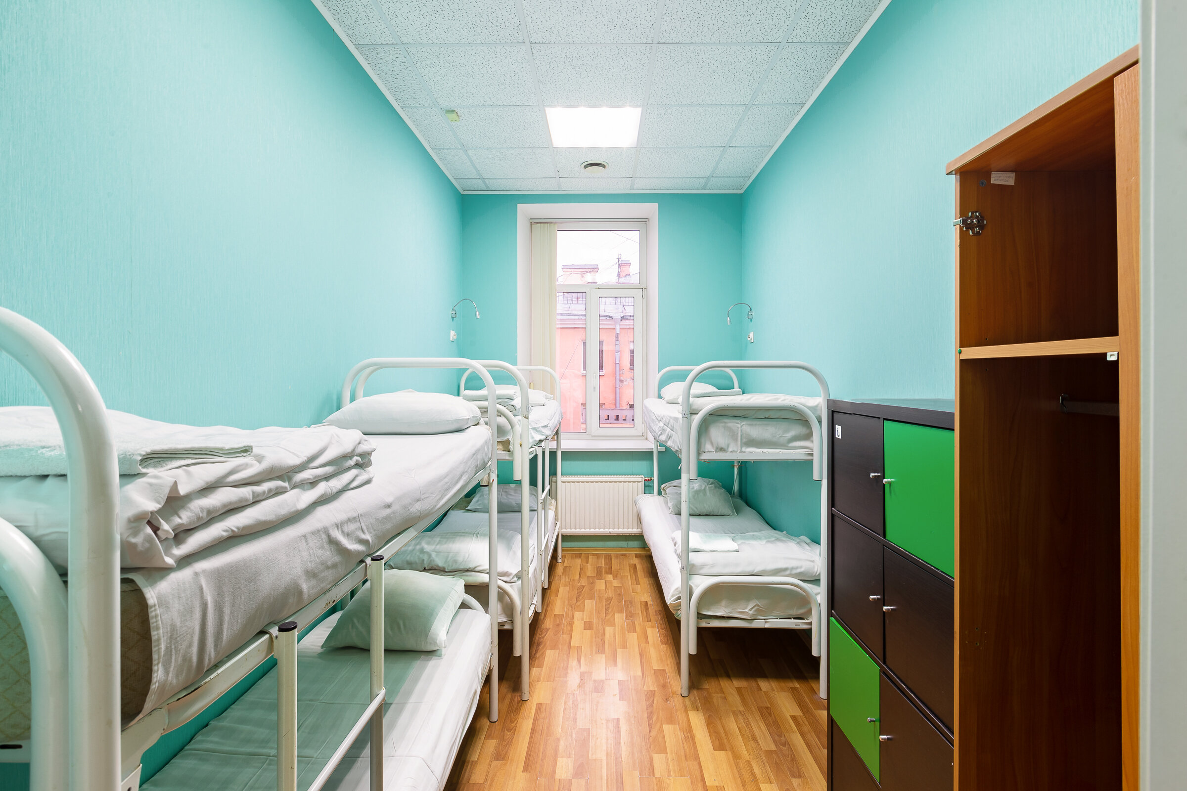 402 6-ти местный Мужской номер