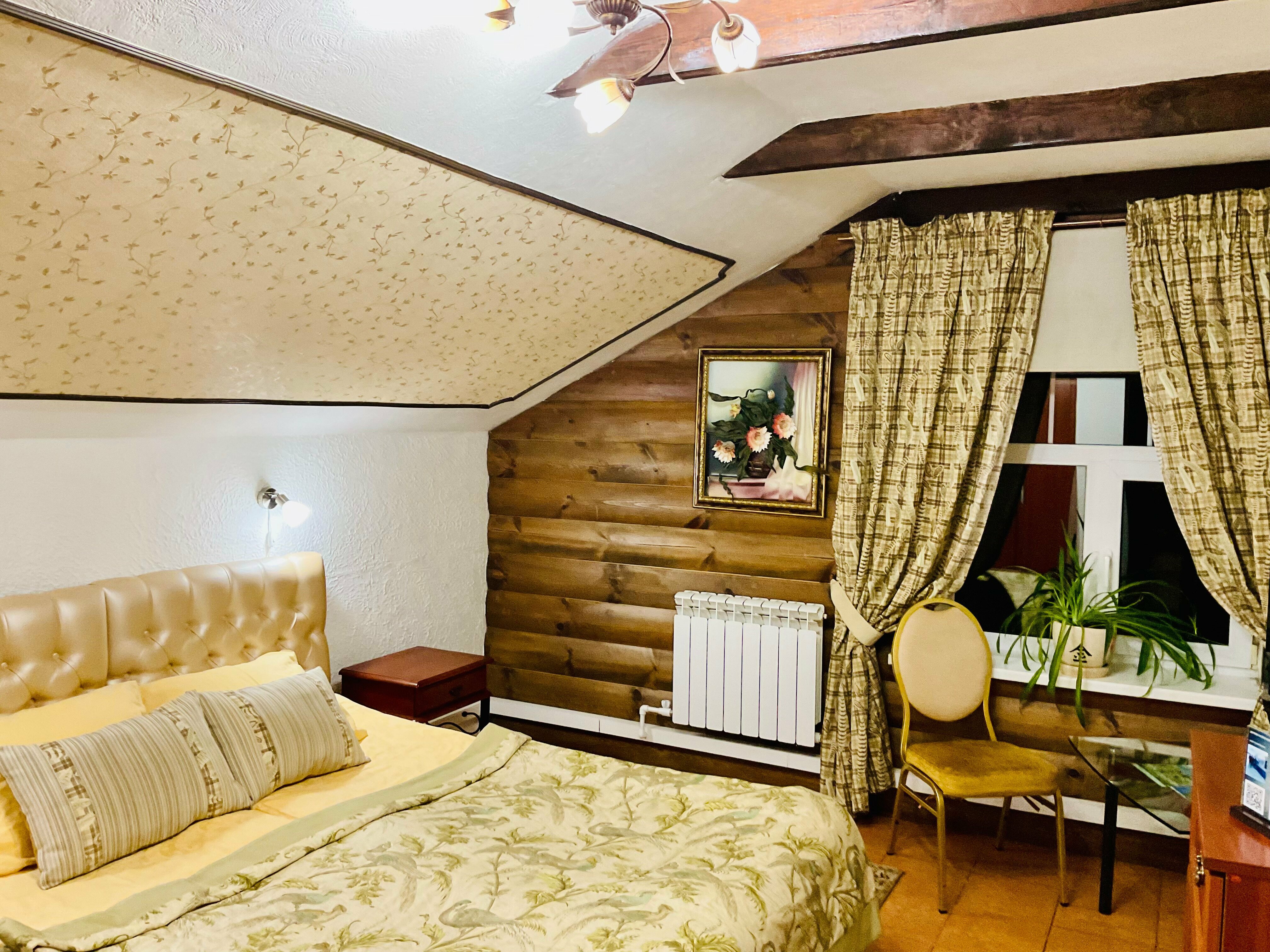 Cемейный номер с собственной ванной комнатой