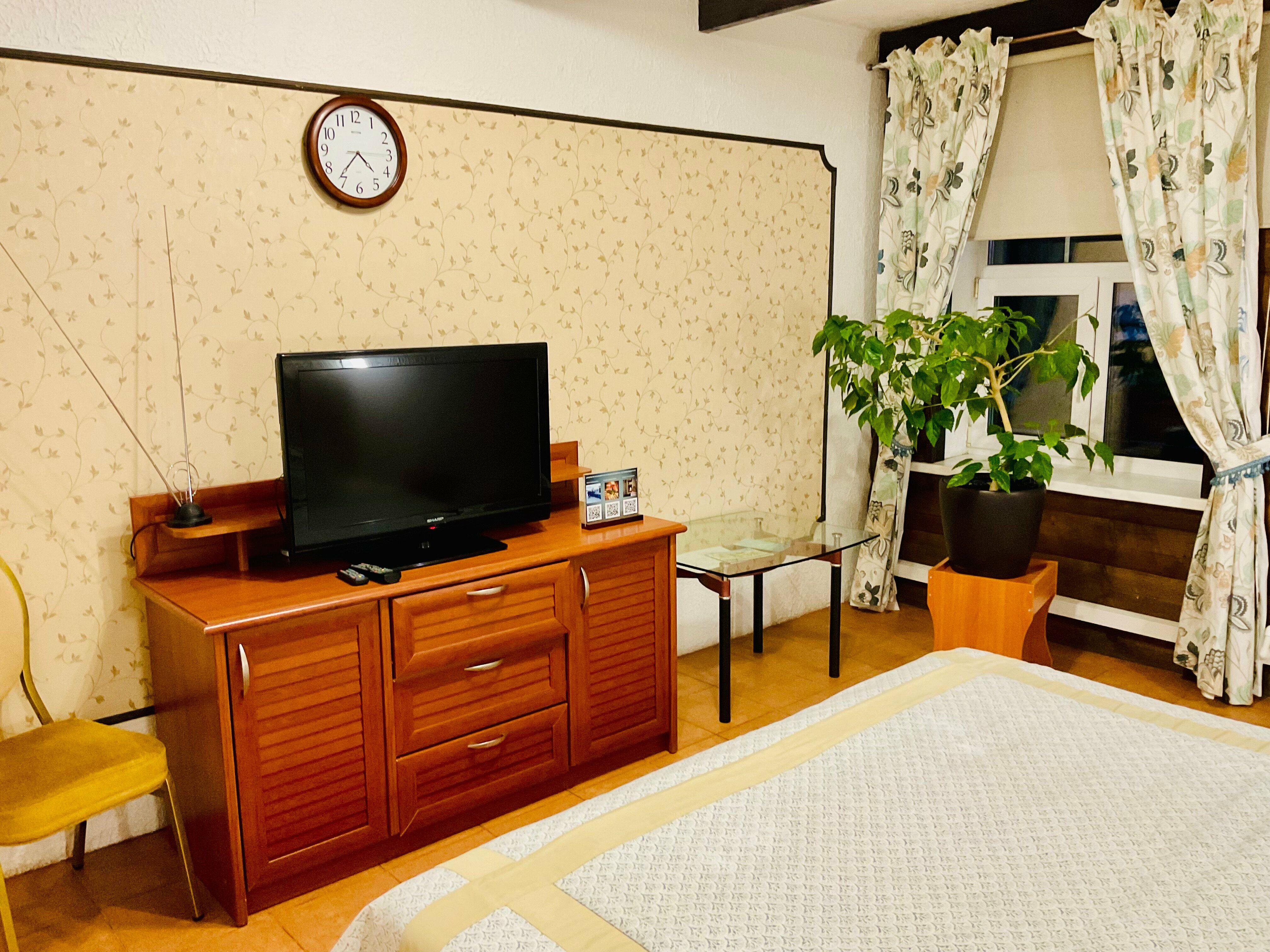 Двухместный номер с 1 кроватью или 2 отдельными кроватями и собственной ванной комнатой