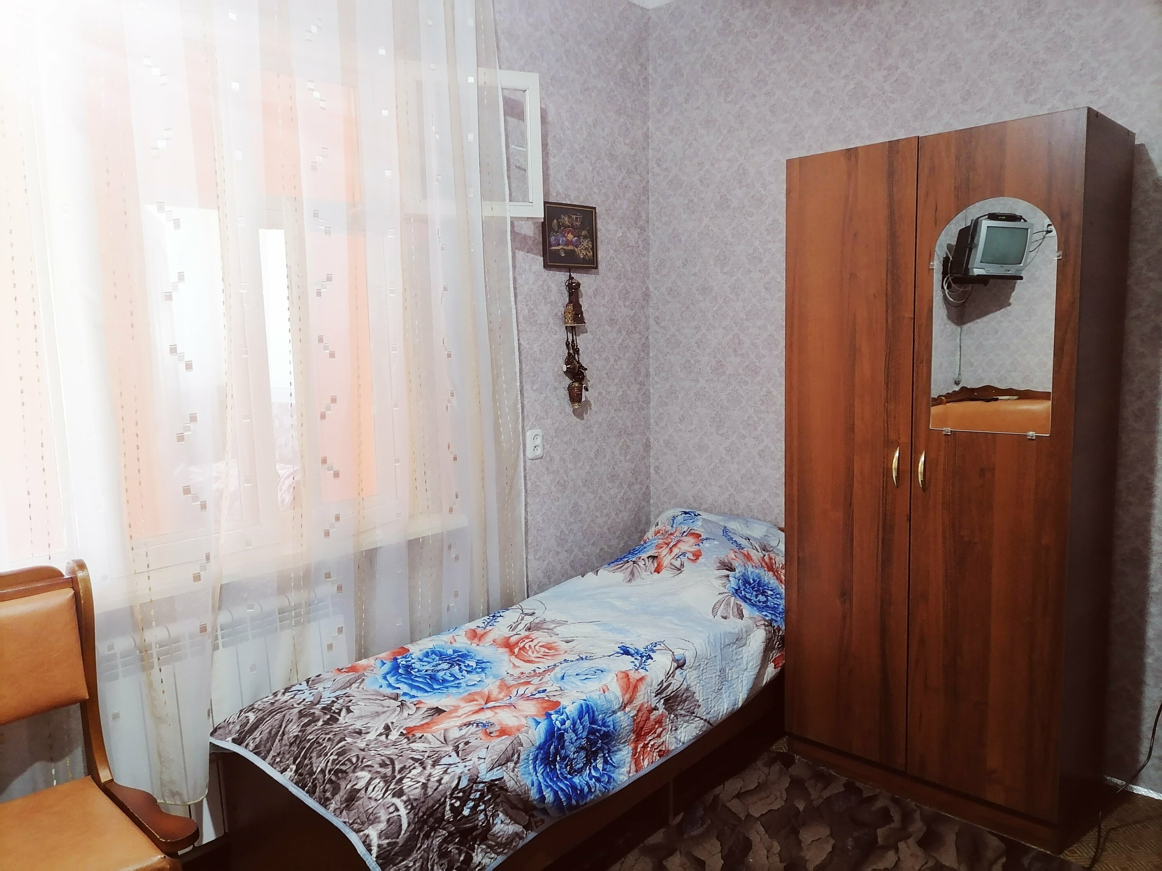 Трехместный номер эконом-класса