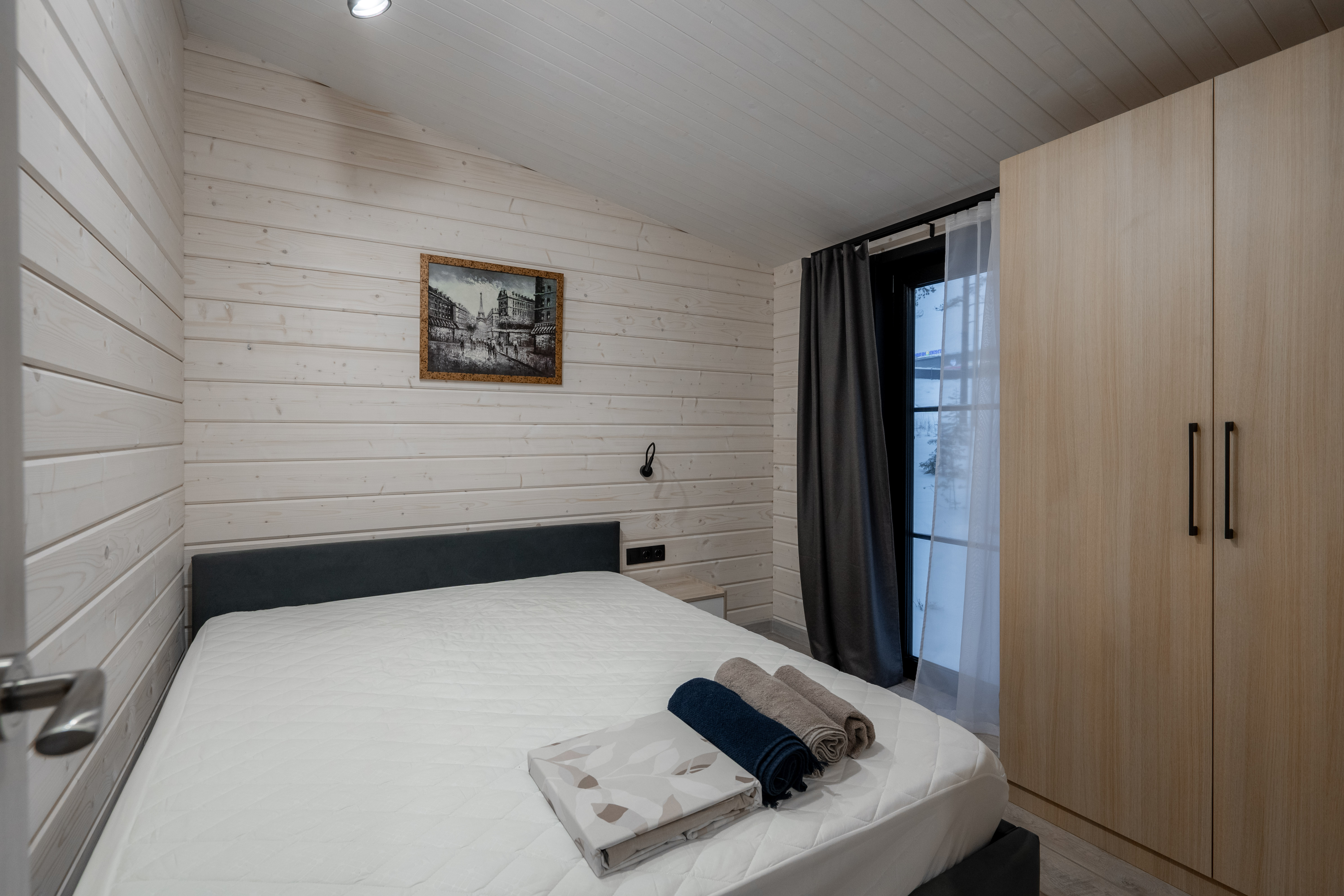 Коттедж с собственным бассейном