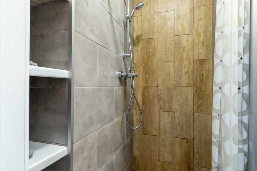 Улучшенная капсула в 4х-местном общем номере