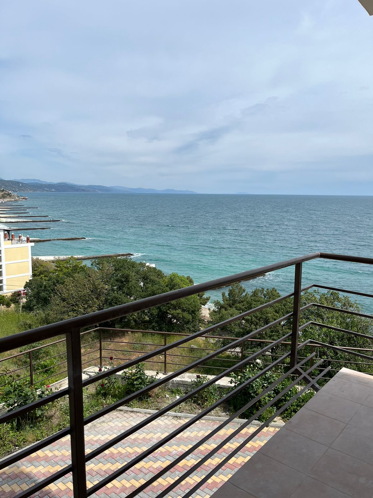 Четырехместный номер с видом на море