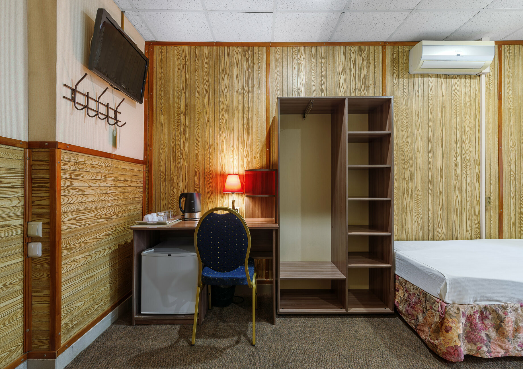 Стандартный трехместный номер