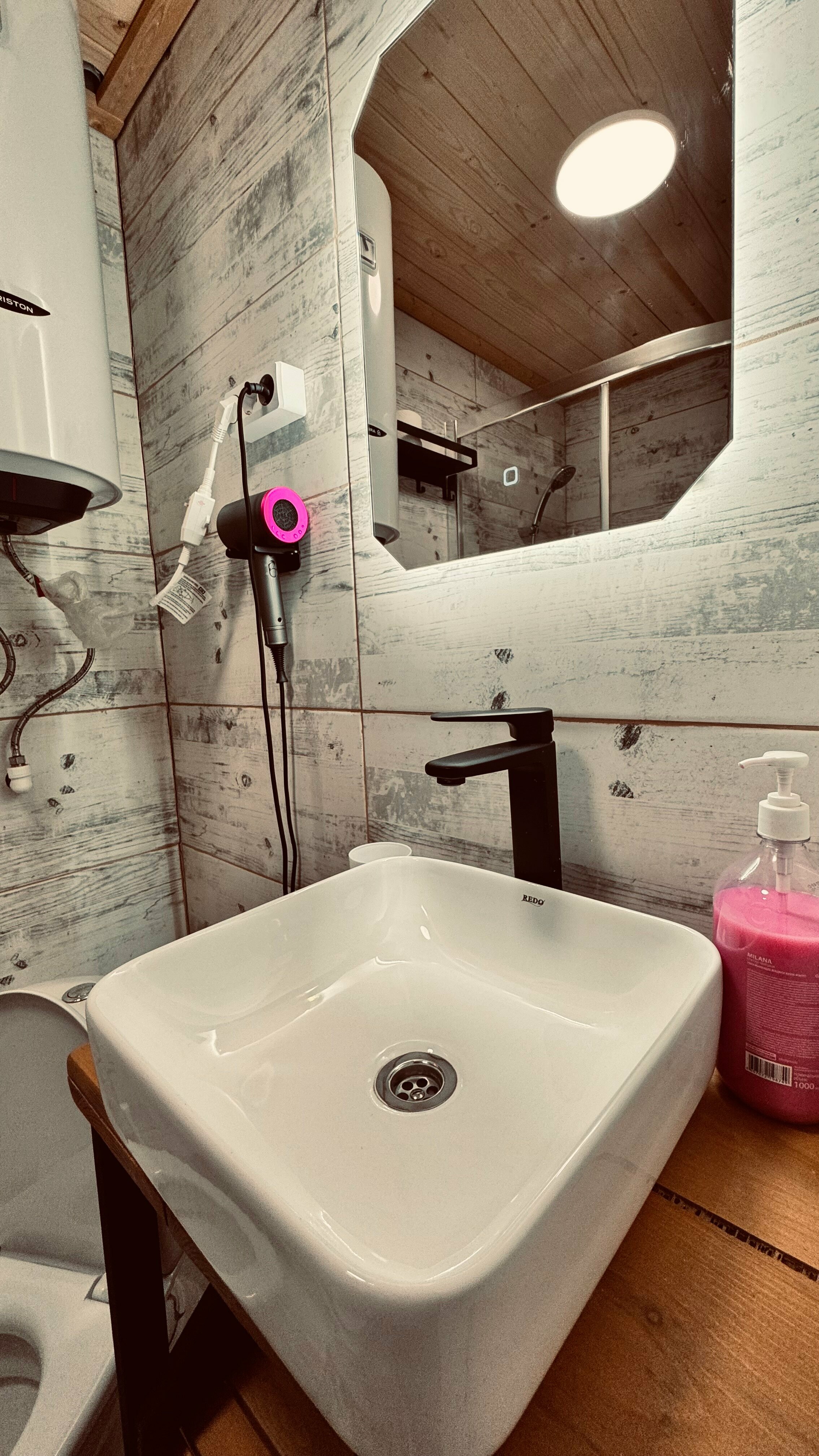 Дом с видом на горы