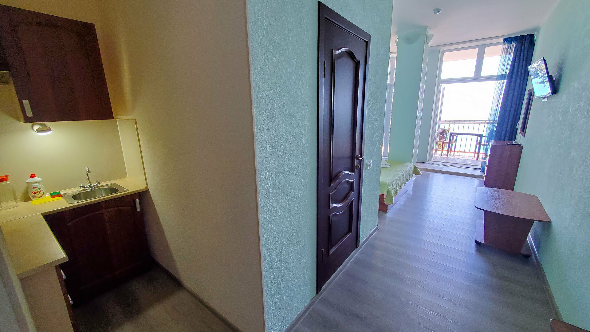 Двухместный однокомнатный люкс с кухней и видом на море